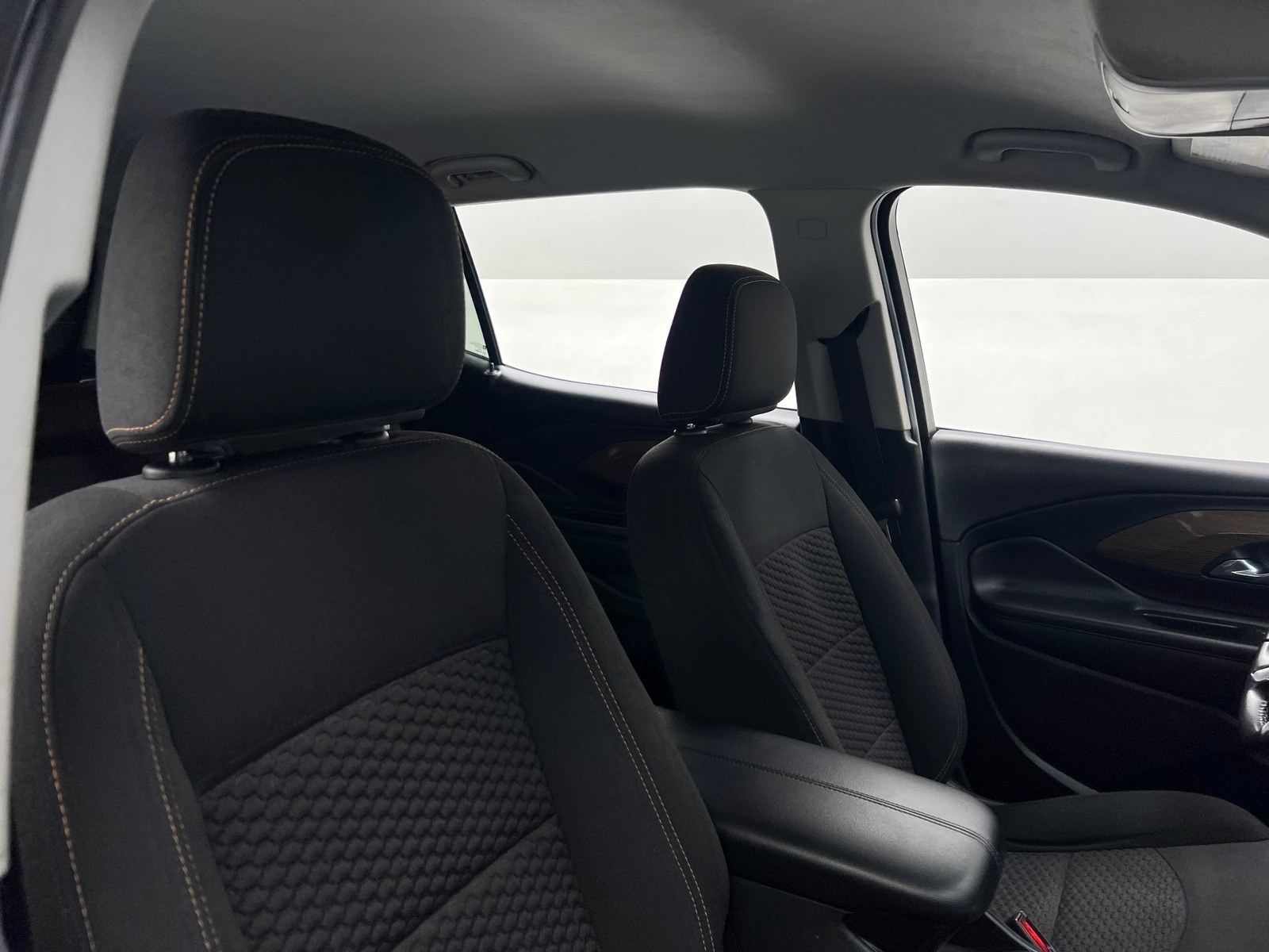 Thumbnail: 2020 GMC Terrain - 2