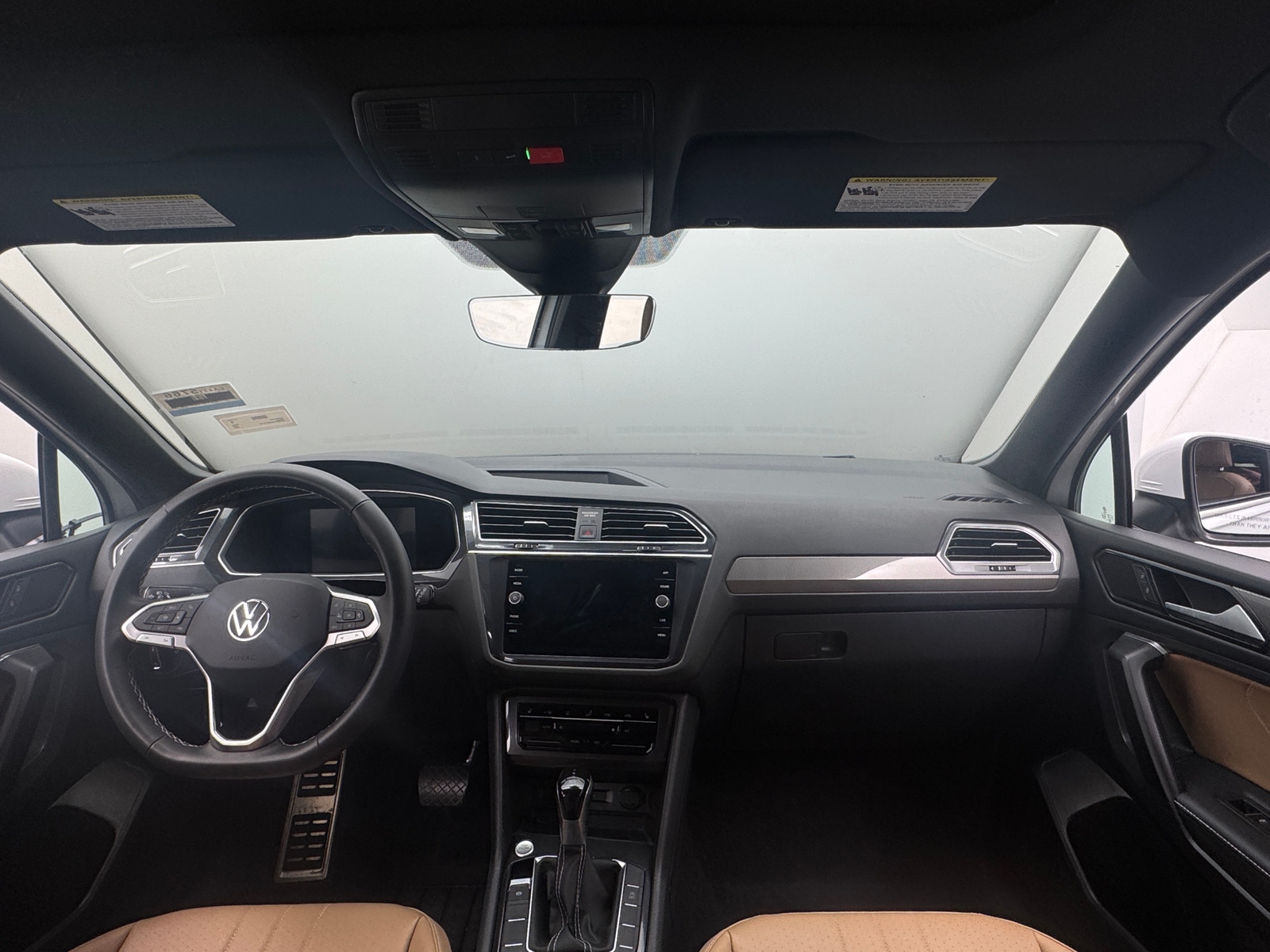 Thumbnail: 2022 Volkswagen Tiguan - 2