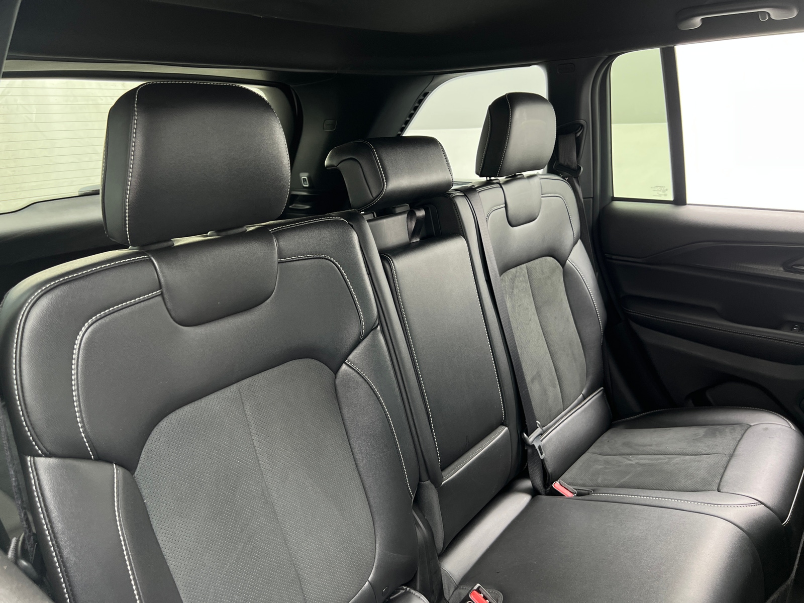 Thumbnail: 2025 Jeep Grand Cherokee - 5