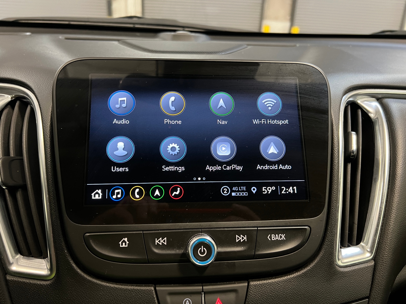 Thumbnail: 2024 Chevrolet Malibu - 3