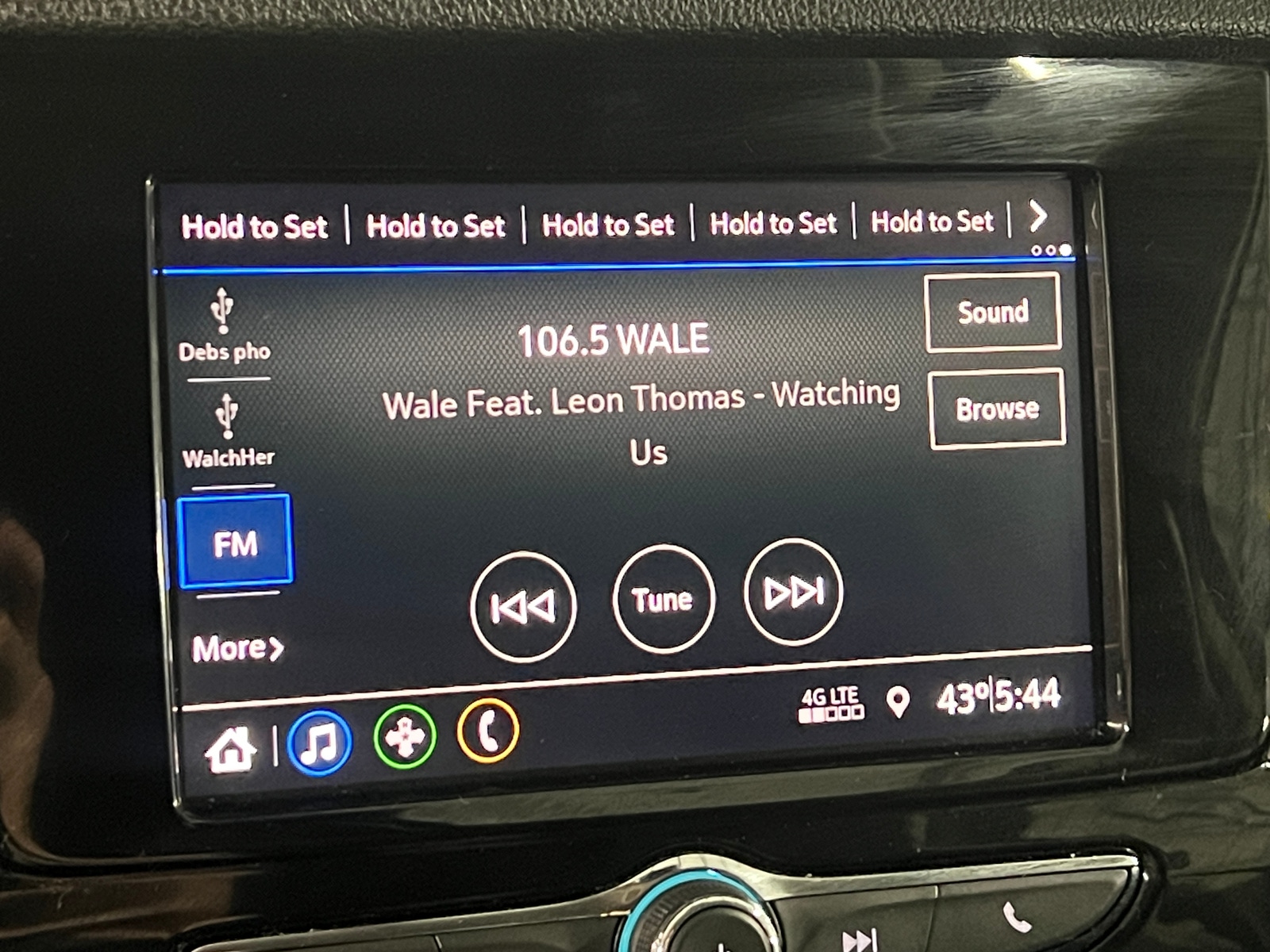 Thumbnail: 2022 Buick Encore - 4