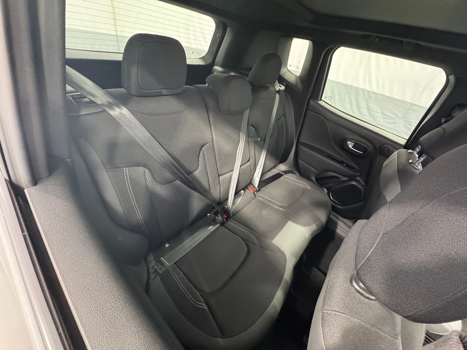 Thumbnail: 2022 Jeep Renegade - 6