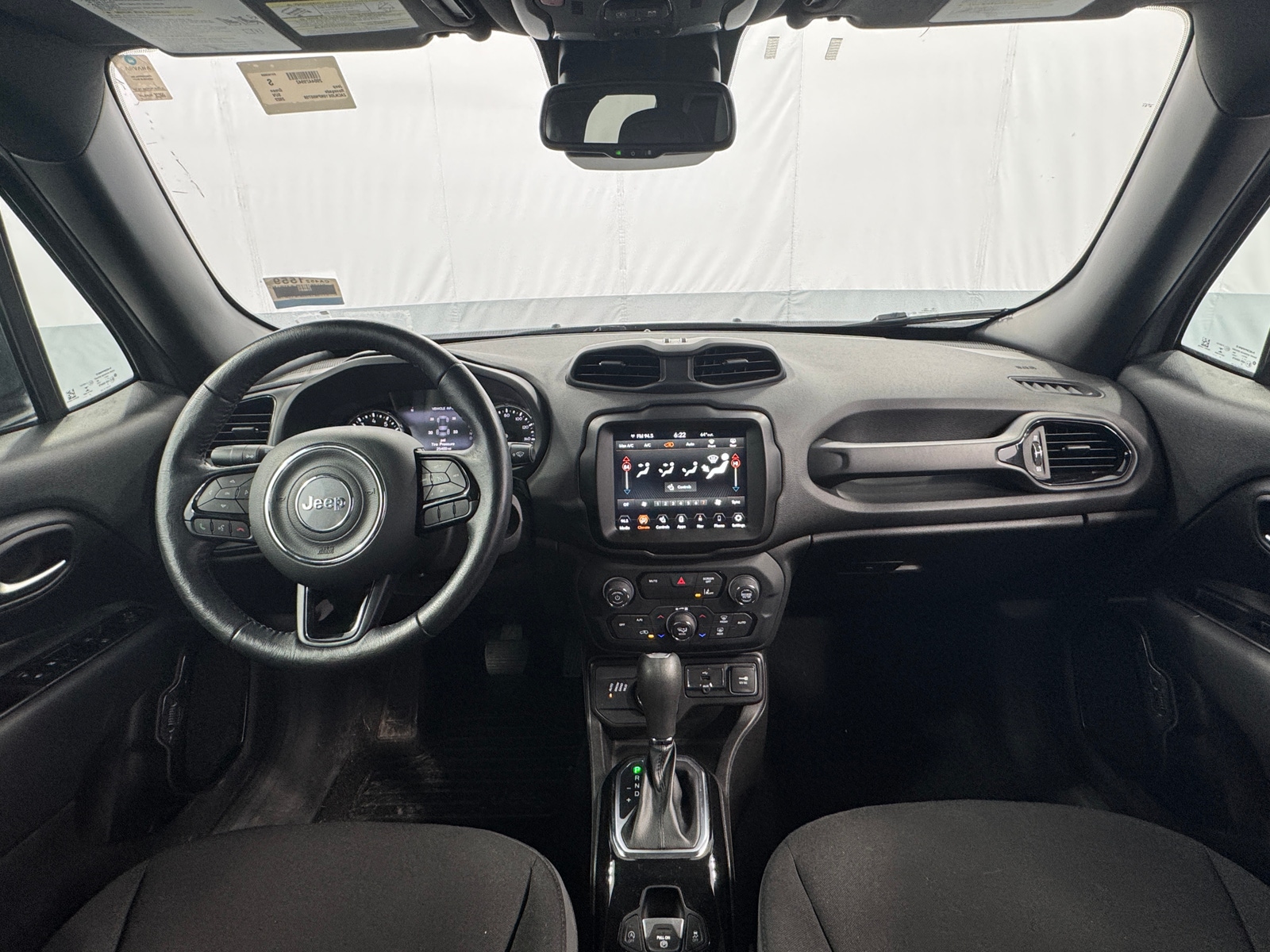 Thumbnail: 2022 Jeep Renegade - 3