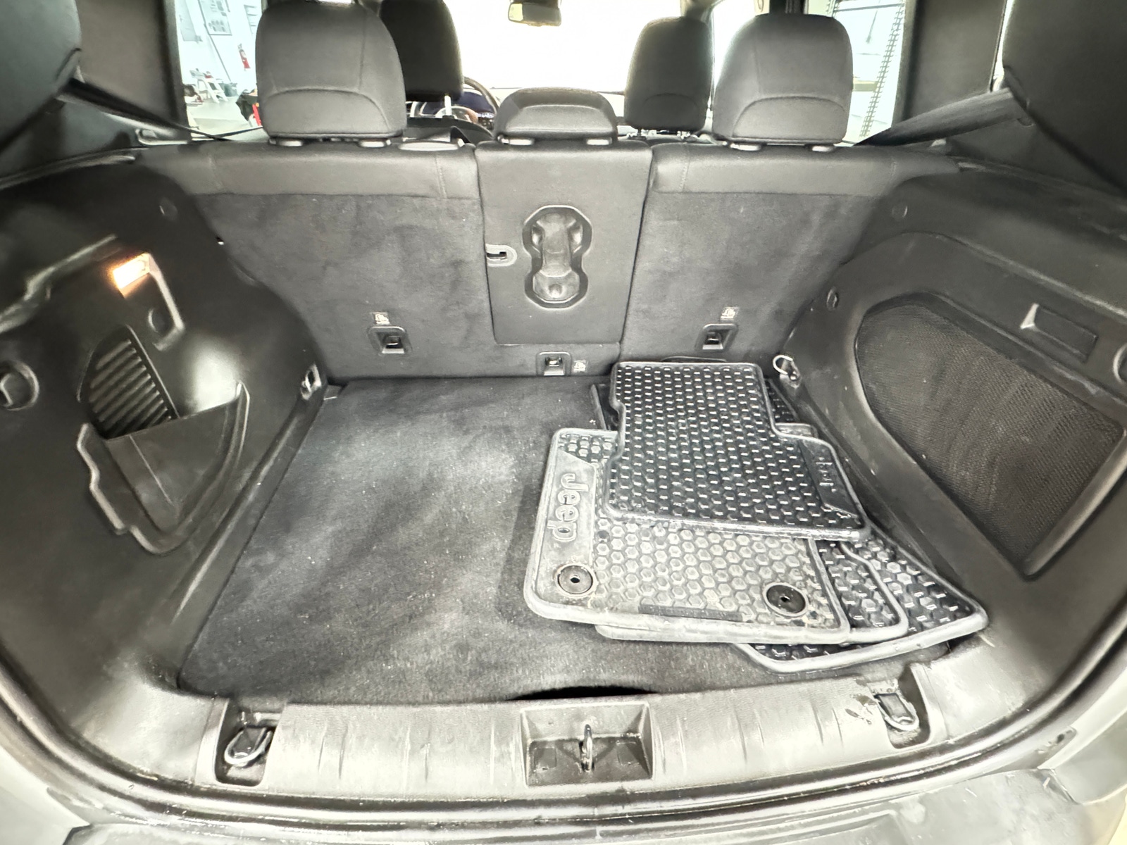 Thumbnail: 2022 Jeep Renegade - 7