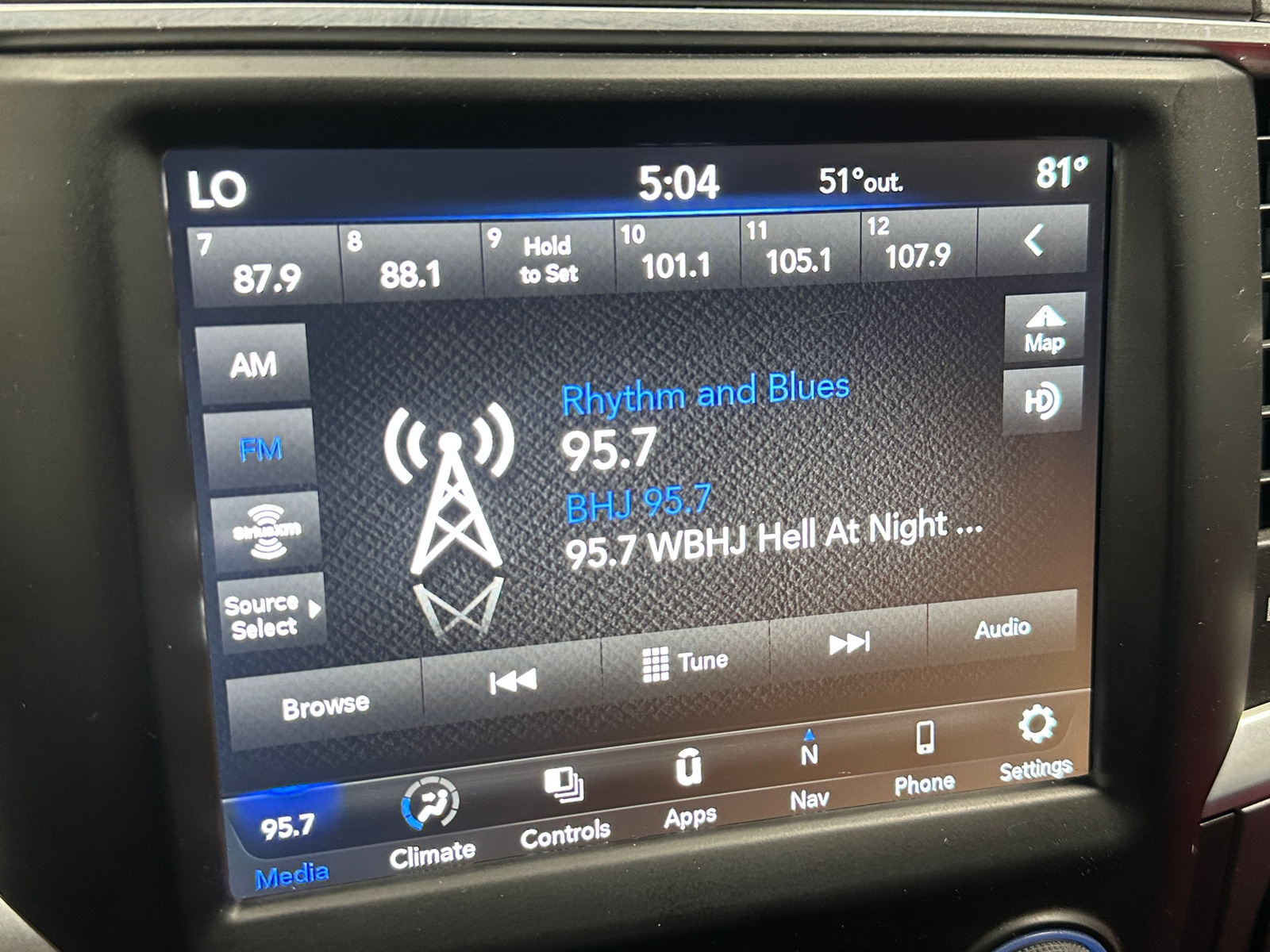 Thumbnail: 2023 RAM 1500 Classic - 4