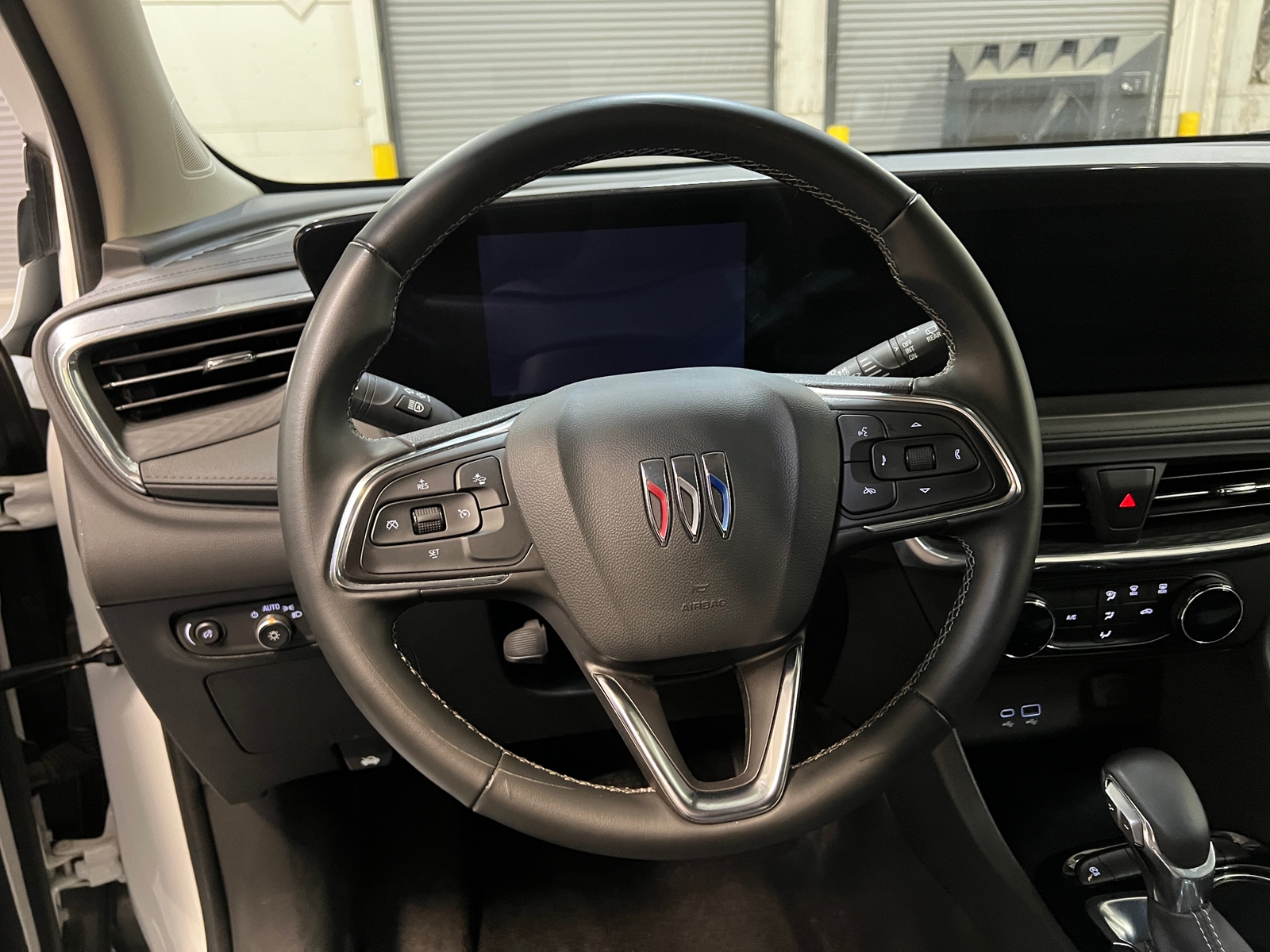 Thumbnail: 2025 Buick Encore GX - 5