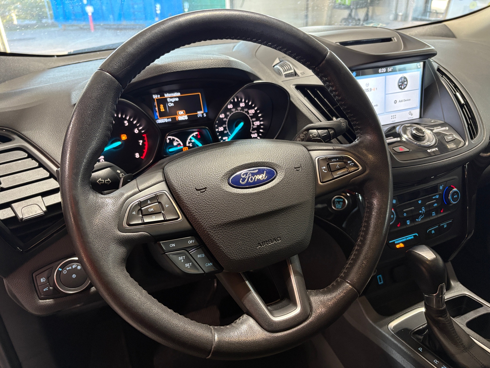 Thumbnail: 2017 Ford Escape - 4