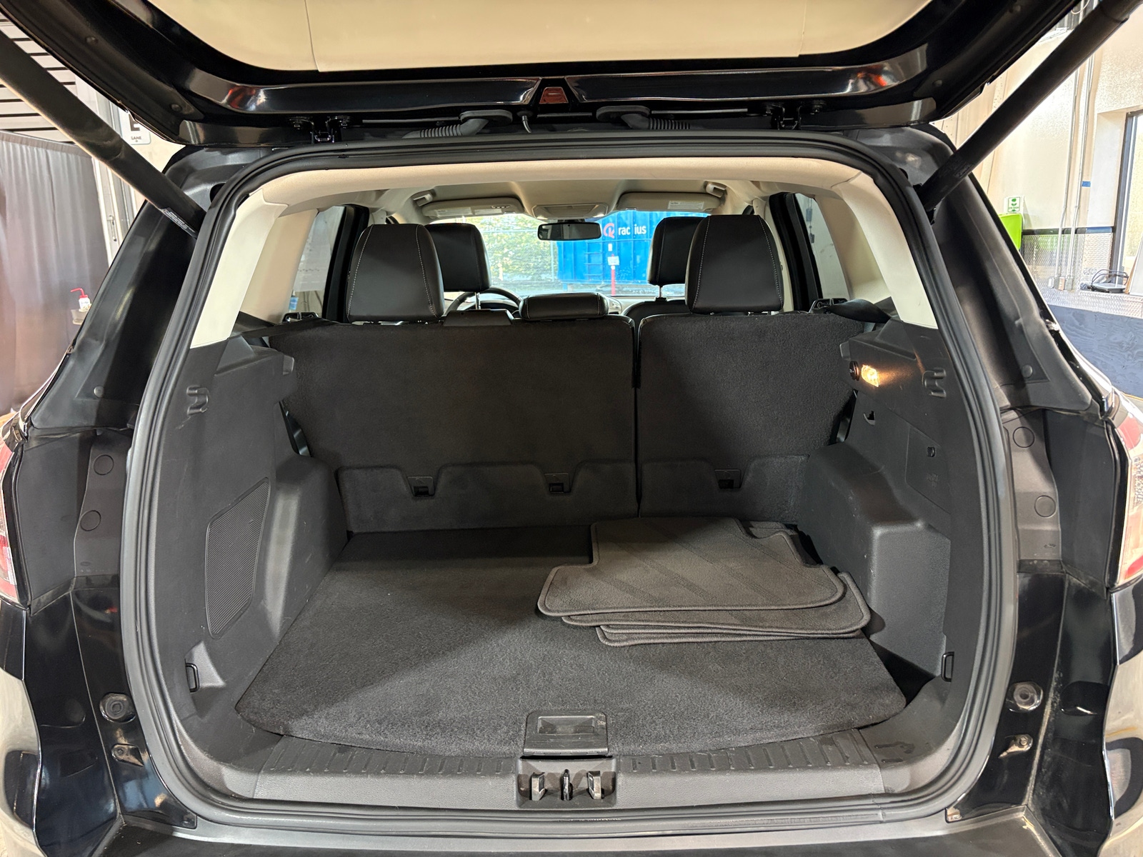 Thumbnail: 2017 Ford Escape - 6