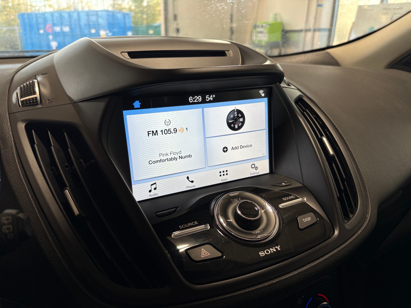 Thumbnail: 2017 Ford Escape - 3