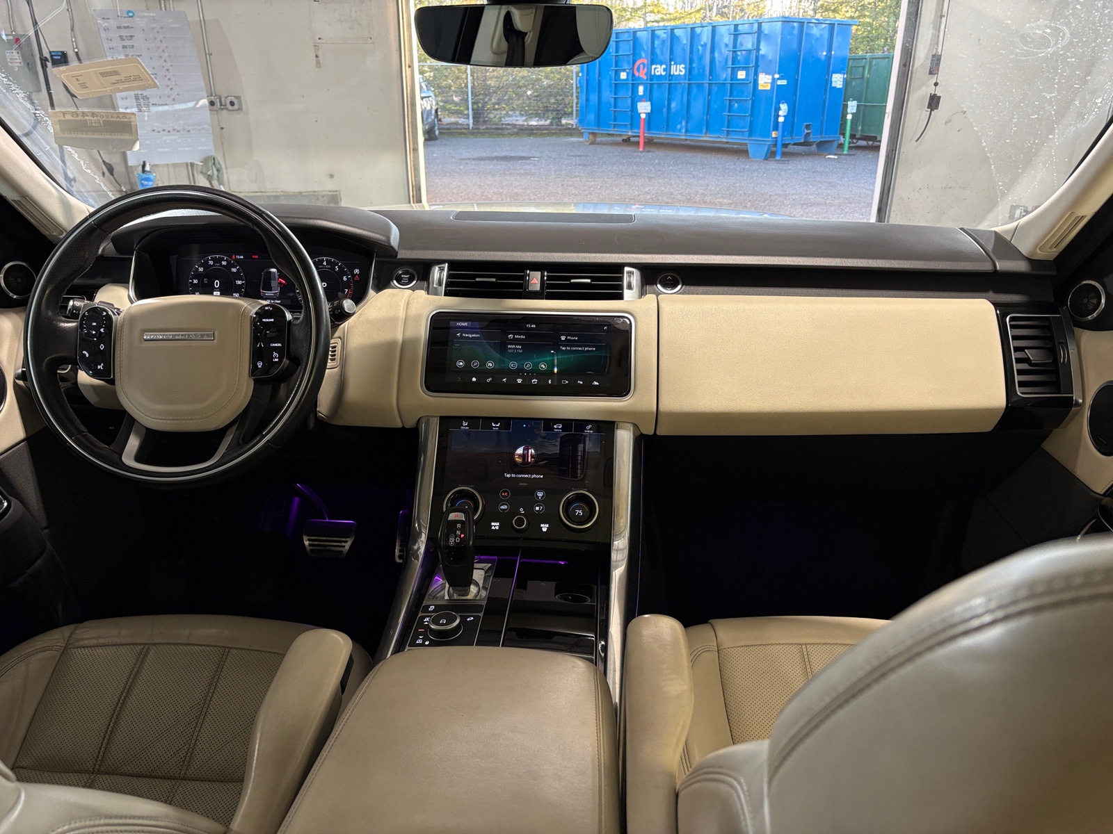 Thumbnail: 2021 Land Rover Range Rover Sport - 2