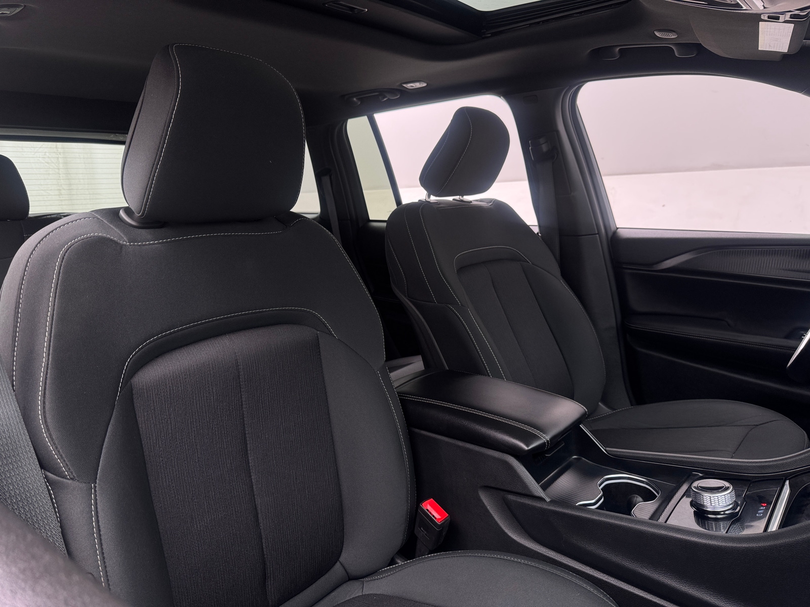 Thumbnail: 2025 Jeep Grand Cherokee - 2