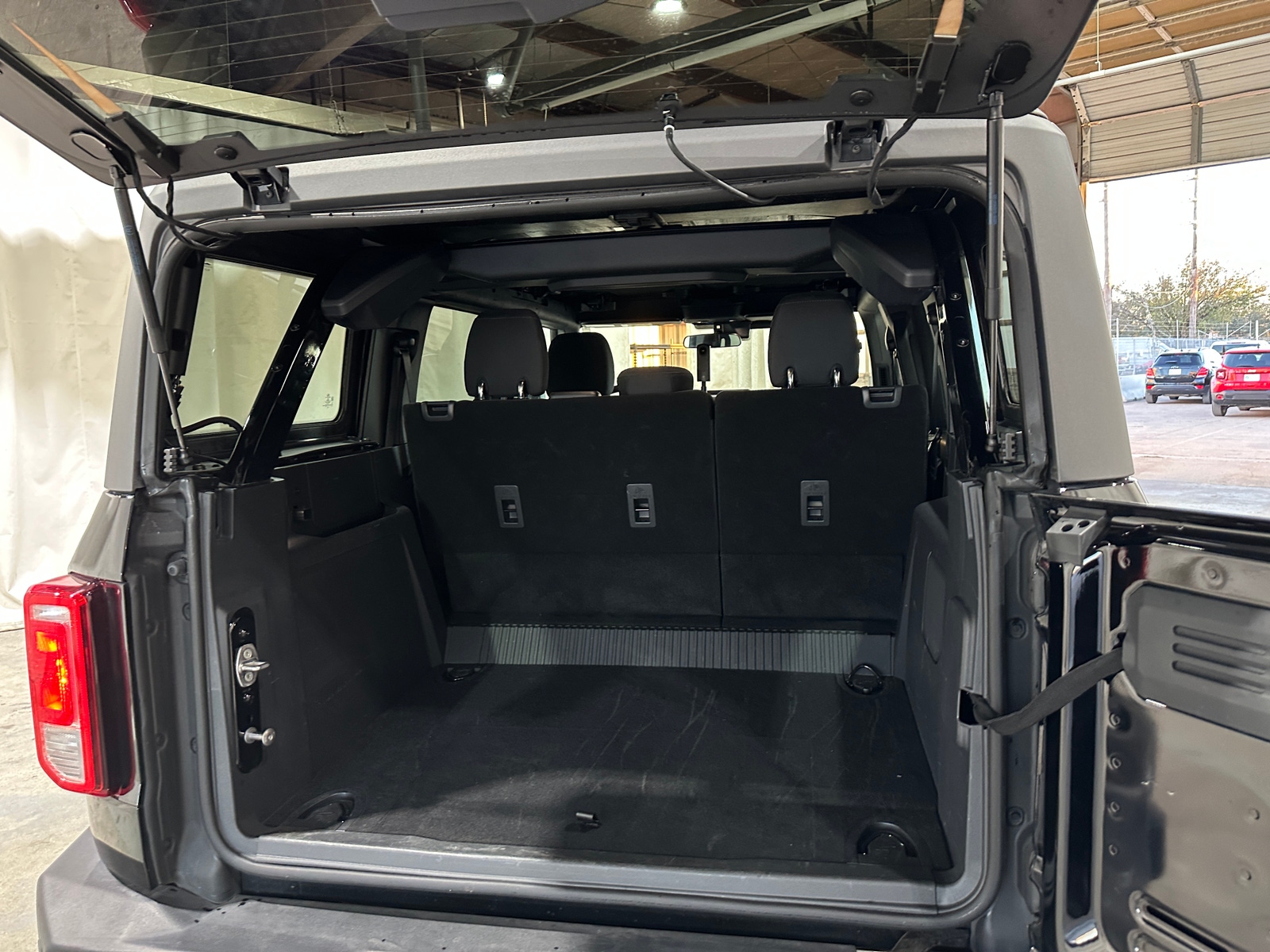 Thumbnail: 2025 Ford Bronco - 7