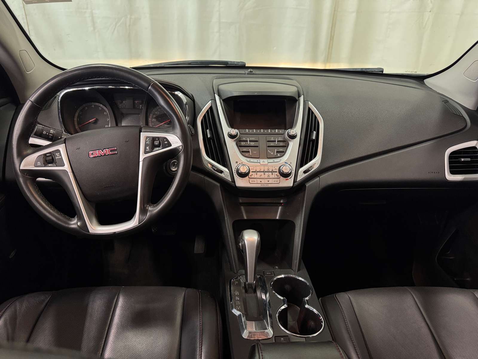 Thumbnail: 2015 GMC Terrain - 2