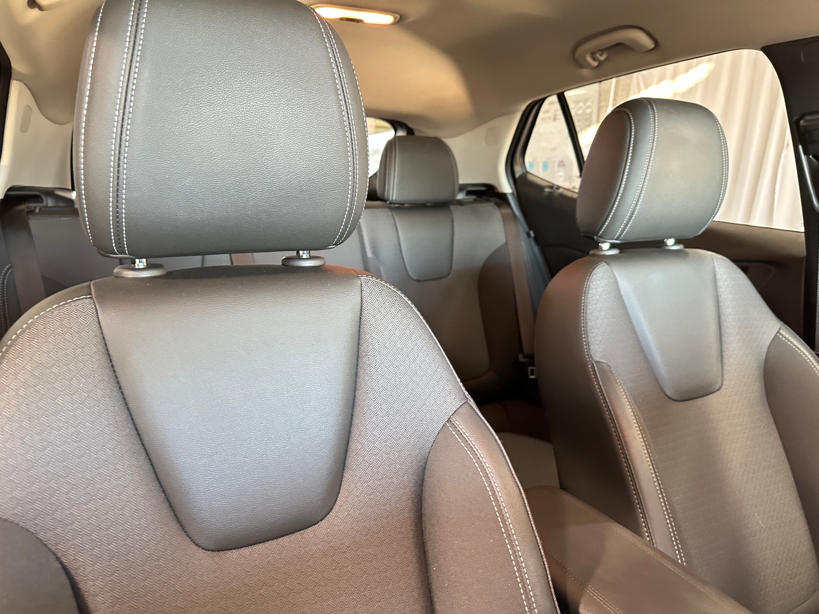 Thumbnail: 2025 Buick Encore GX - 2