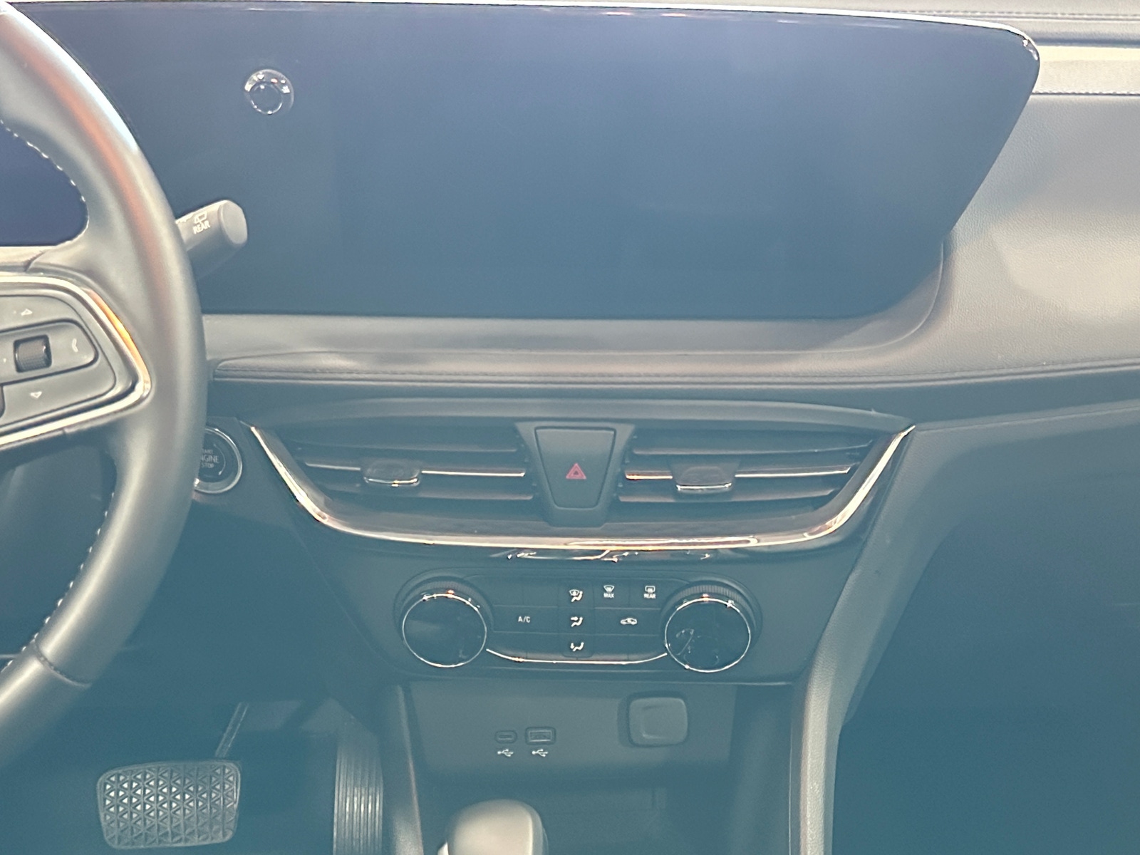 Thumbnail: 2025 Buick Encore GX - 4