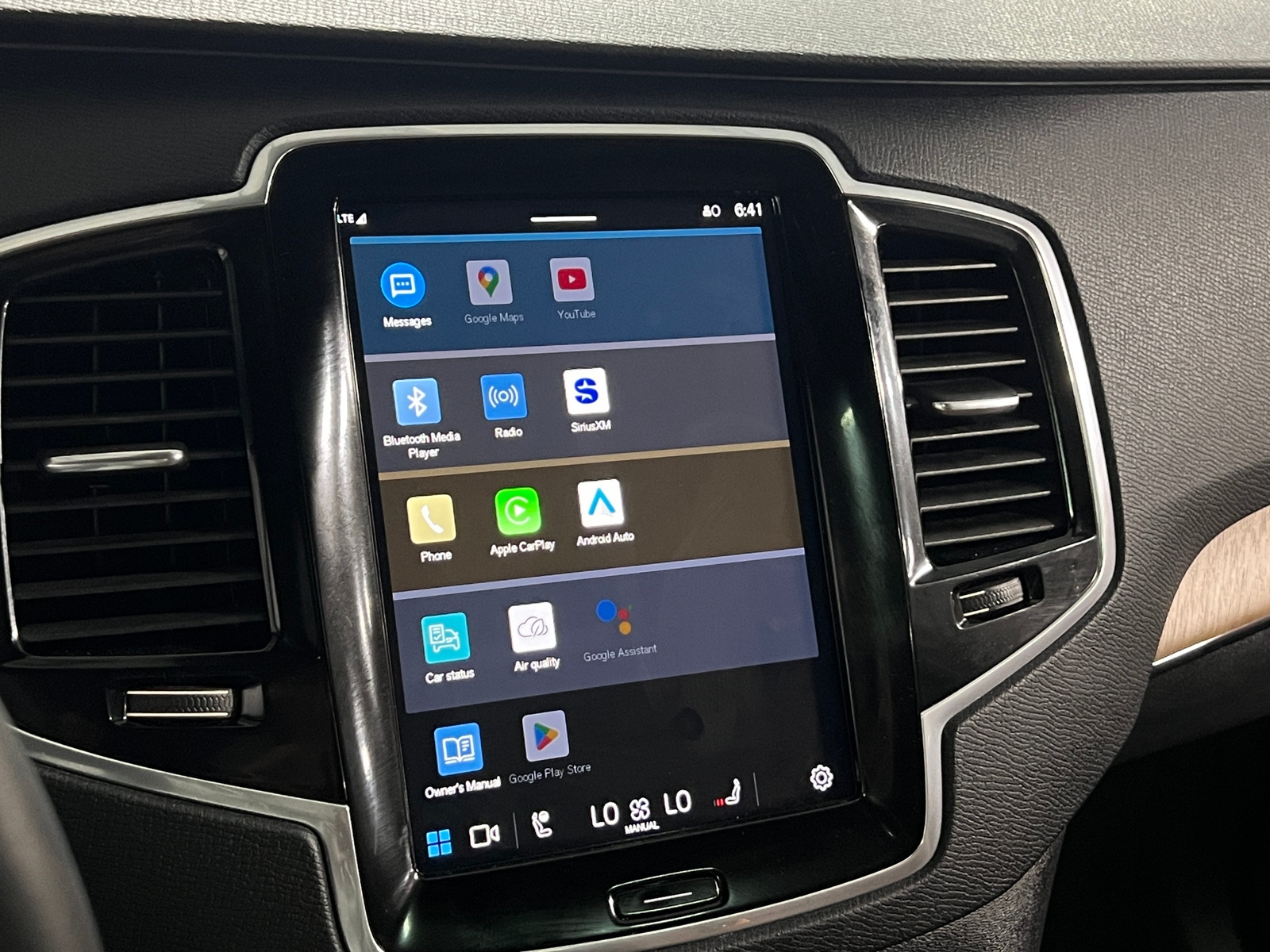 Thumbnail: 2025 Volvo XC90 - 3