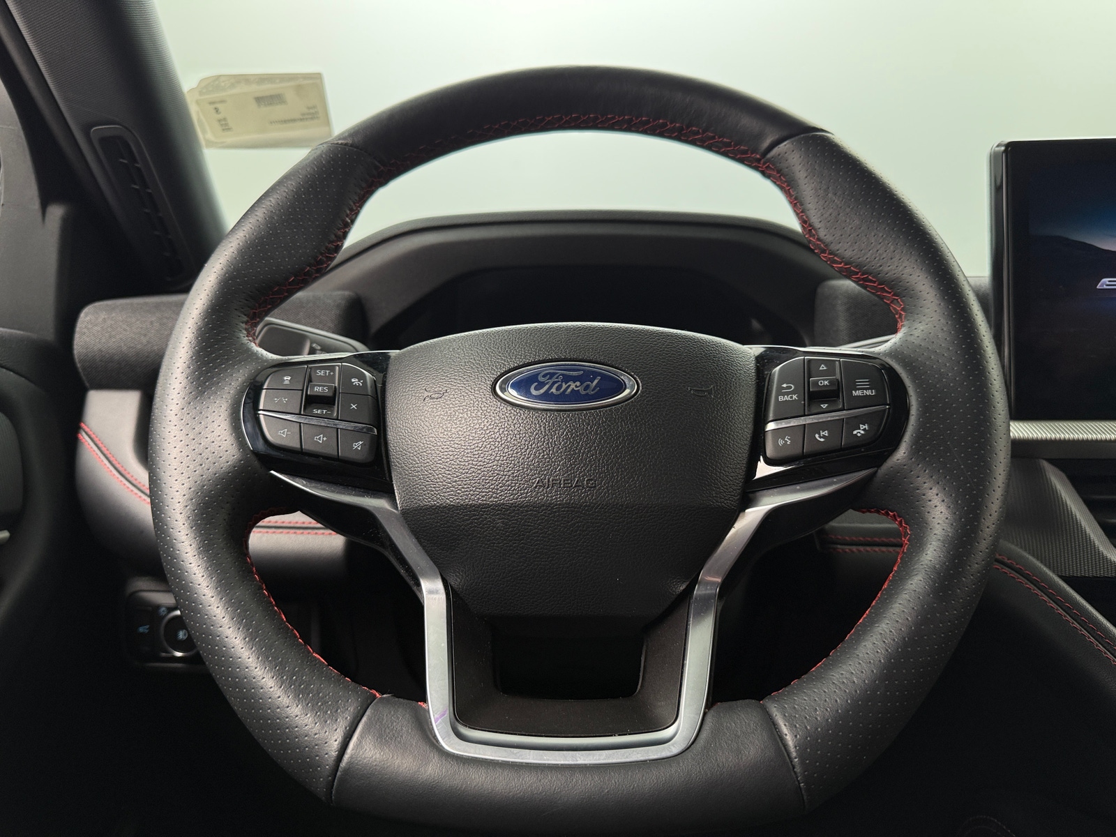 Thumbnail: 2025 Ford Explorer - 4