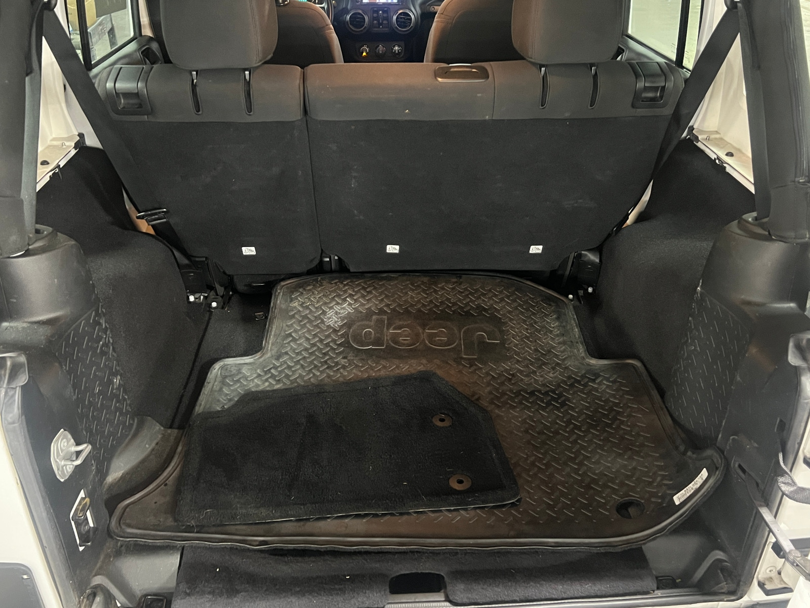 Thumbnail: 2018 Jeep Wrangler - 7