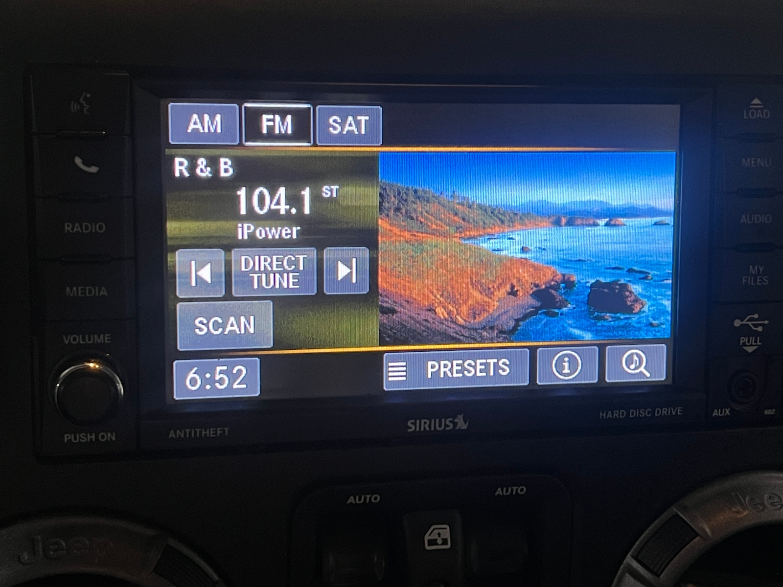 Thumbnail: 2018 Jeep Wrangler - 4