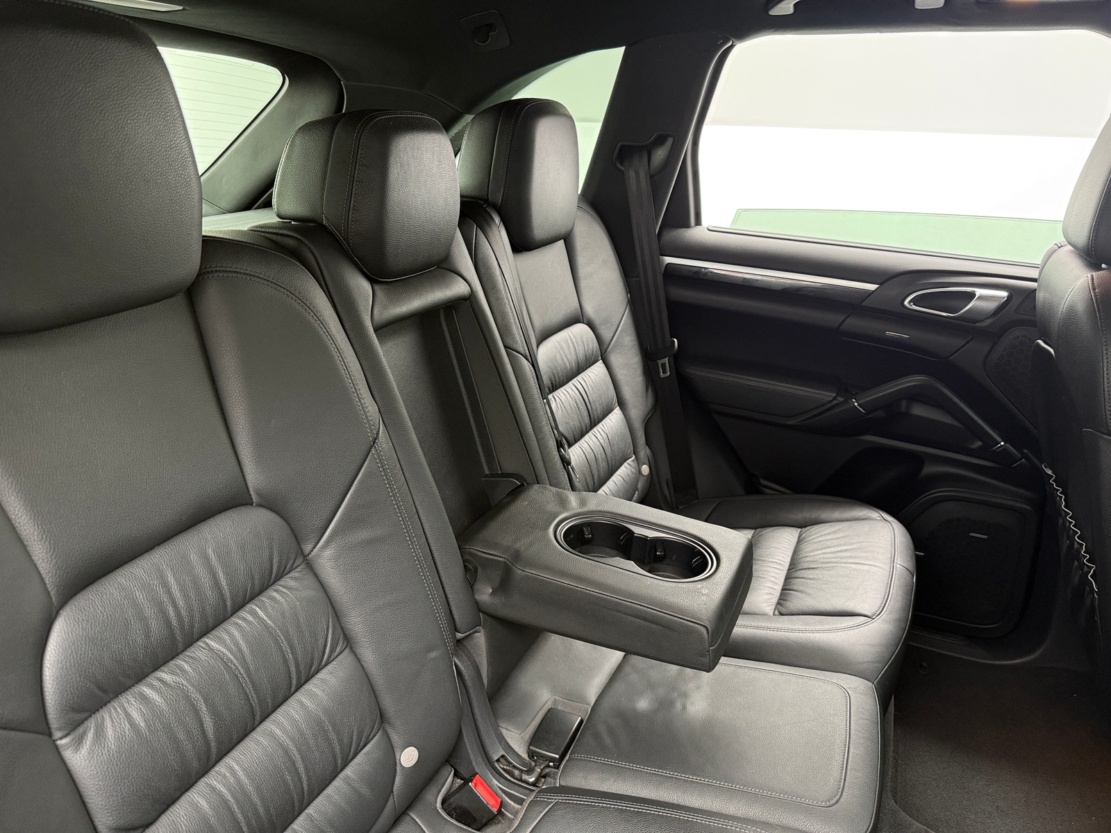 Thumbnail: 2012 Porsche Cayenne - 5