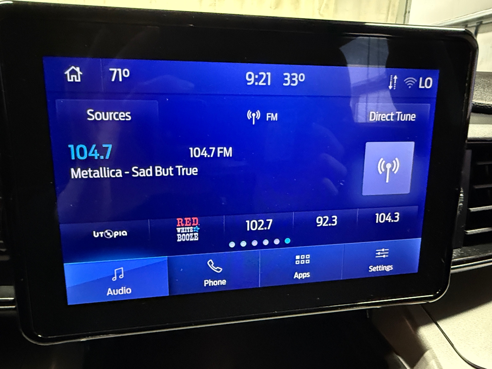 Thumbnail: 2022 Ford Explorer - 4