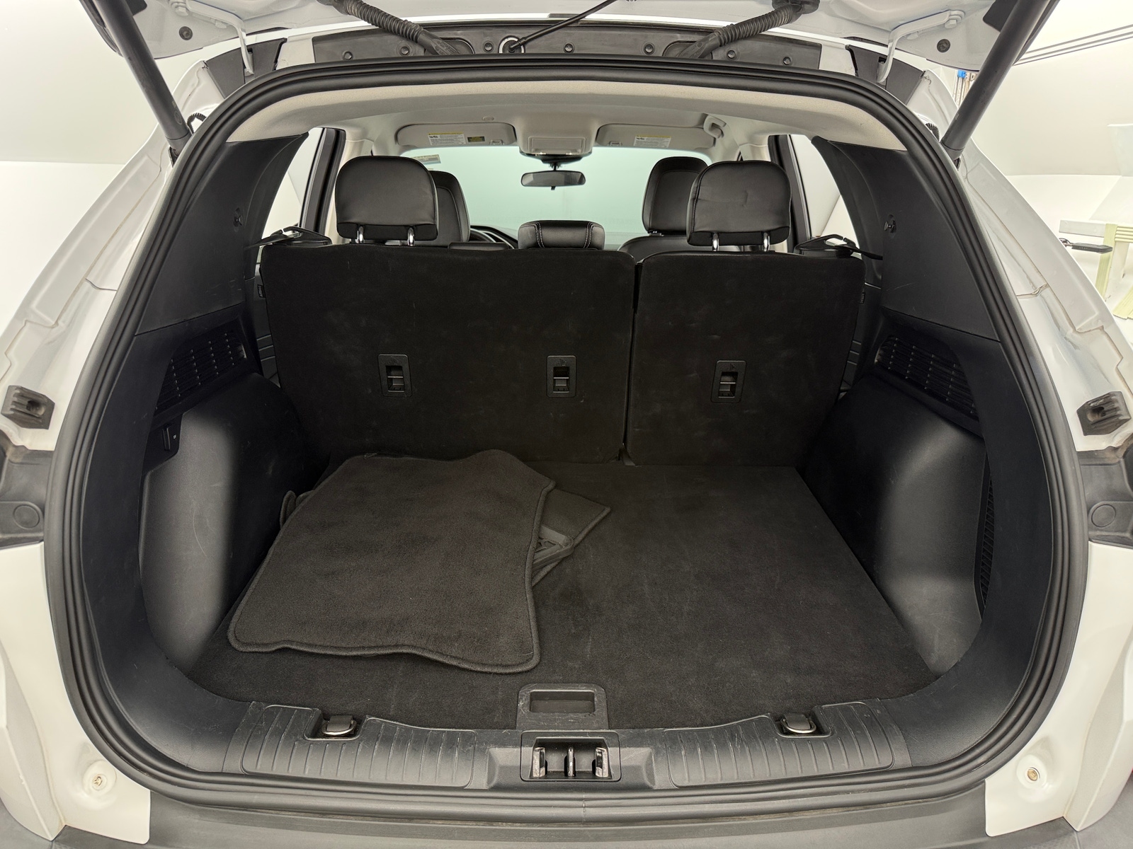 Thumbnail: 2022 Ford Escape - 6