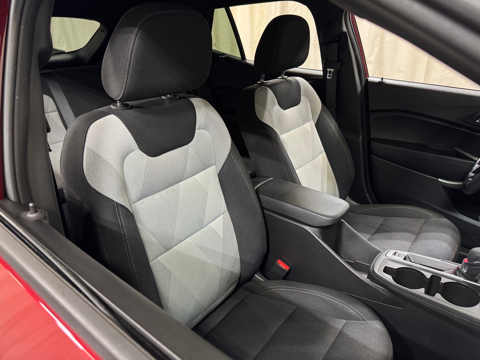 Thumbnail: 2025 Chevrolet Trax - 2