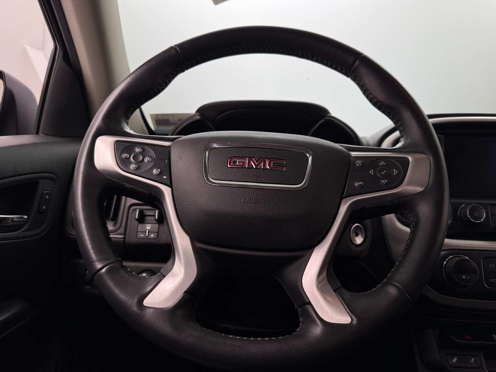 Thumbnail: 2022 GMC Canyon - 4