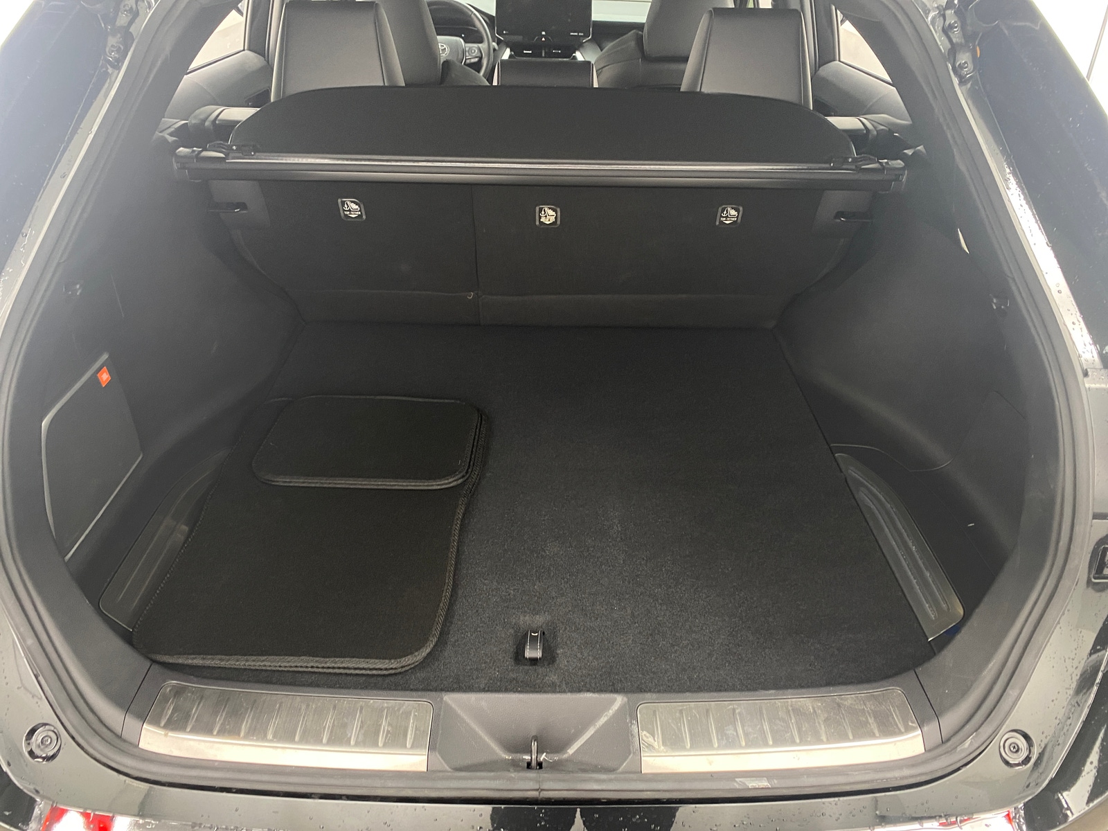 Thumbnail: 2021 Toyota Venza - 7