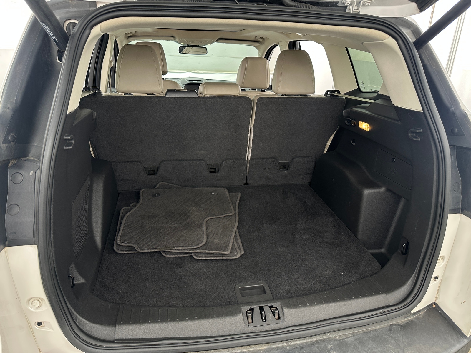 Thumbnail: 2017 Ford Escape - 6