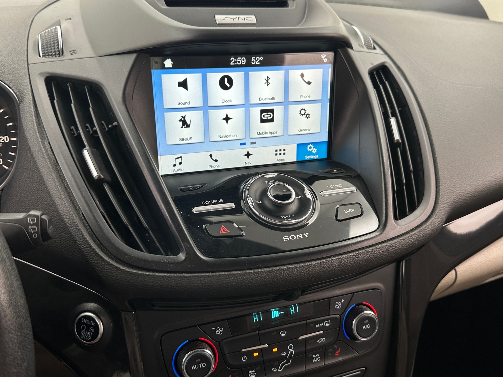 Thumbnail: 2017 Ford Escape - 3