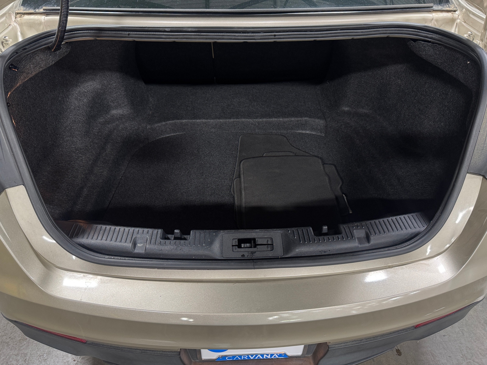 Thumbnail: 2018 Ford Taurus - 7