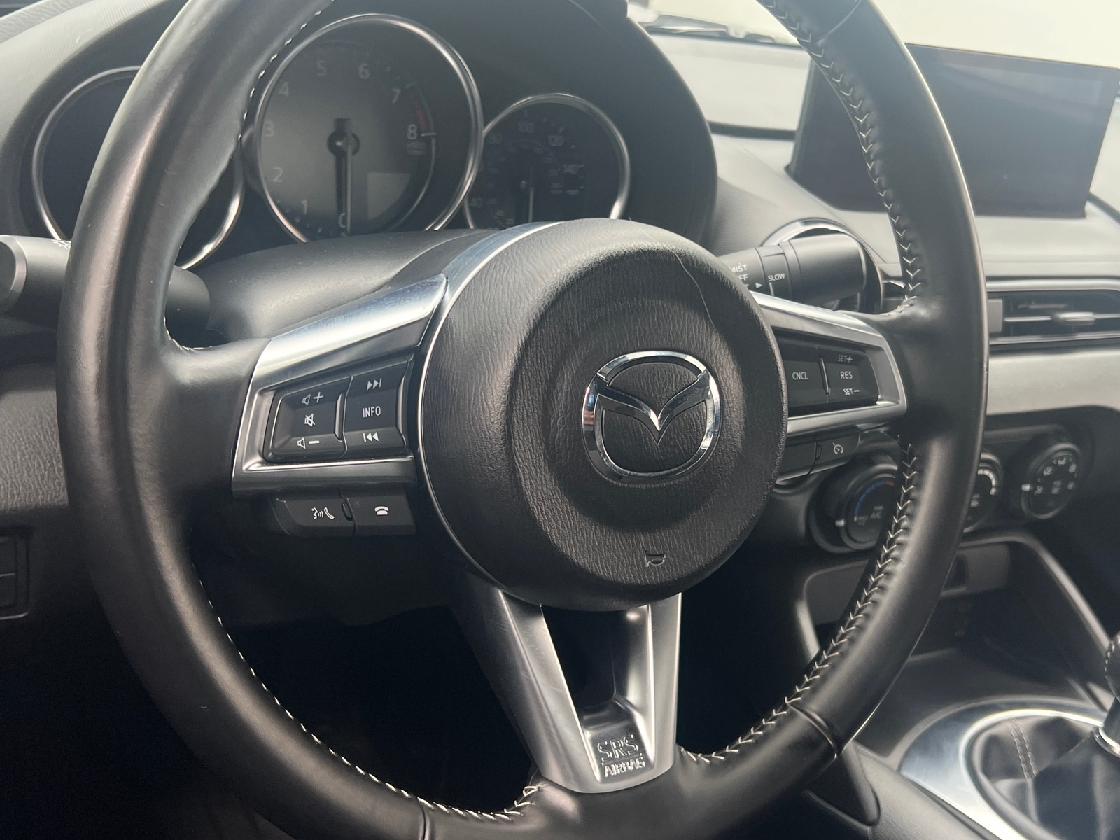 Thumbnail: 2024 Mazda MX-5 Miata - 5