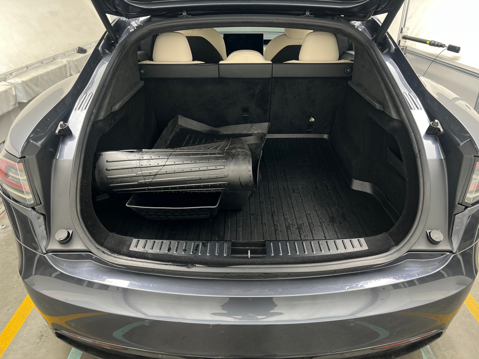 Thumbnail: 2022 Tesla Model S - 6