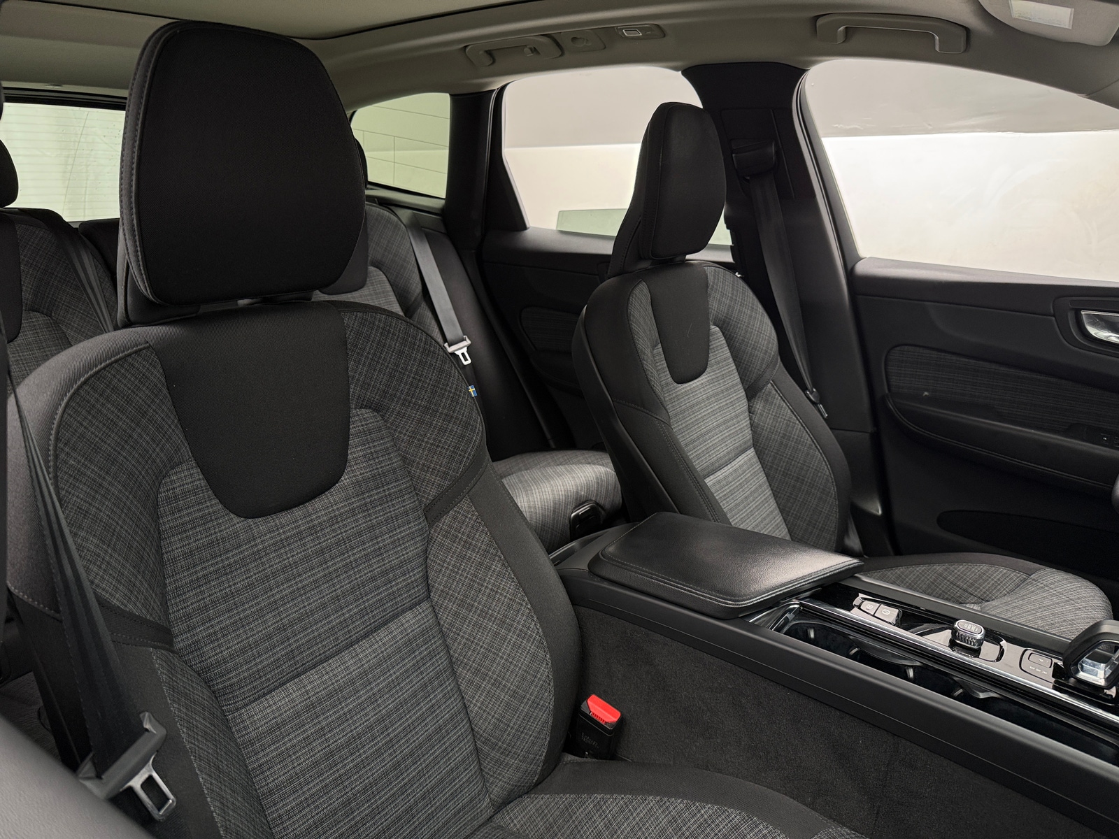 Thumbnail: 2023 Volvo XC60 - 2