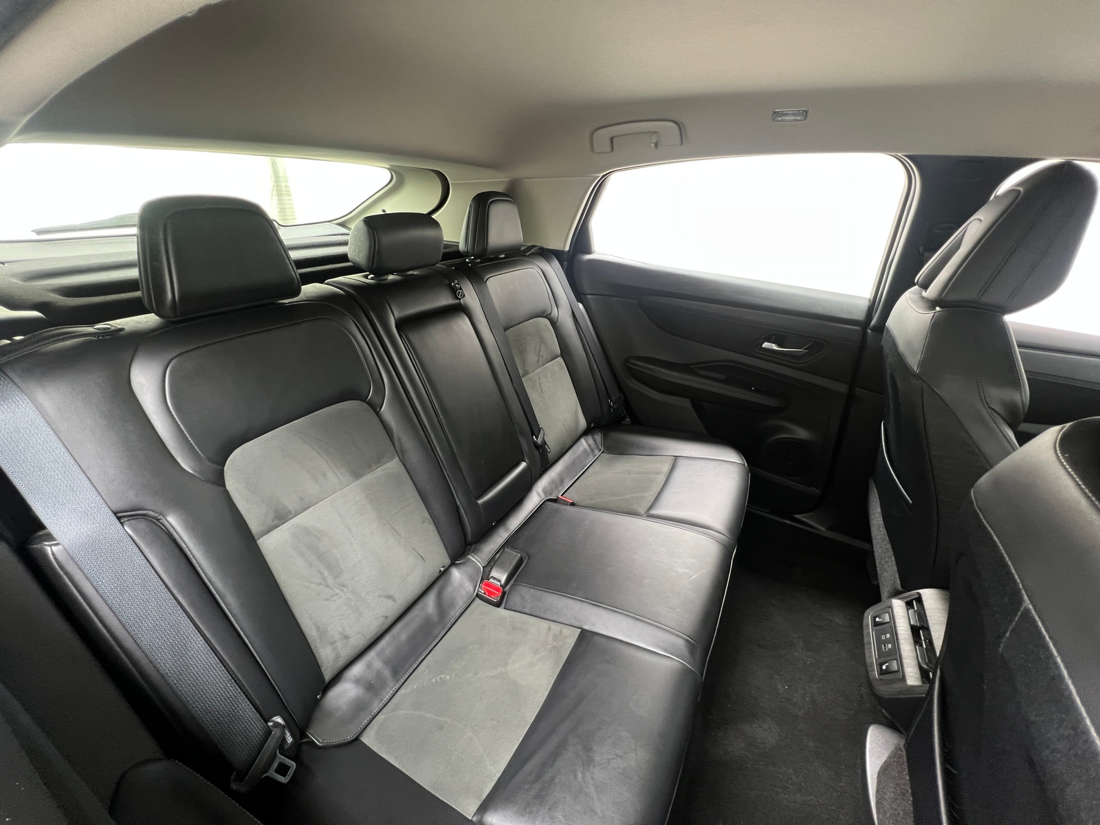 Thumbnail: 2024 Nissan Ariya - 5