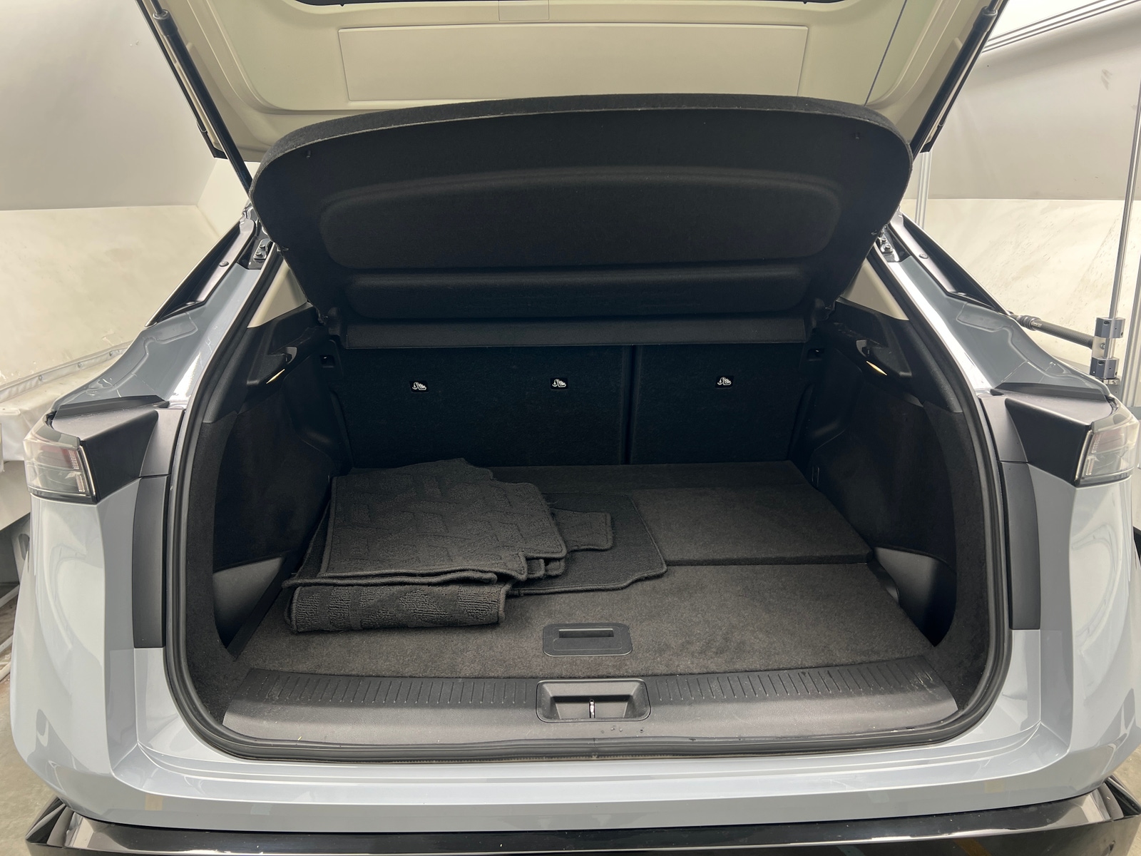 Thumbnail: 2024 Nissan Ariya - 6