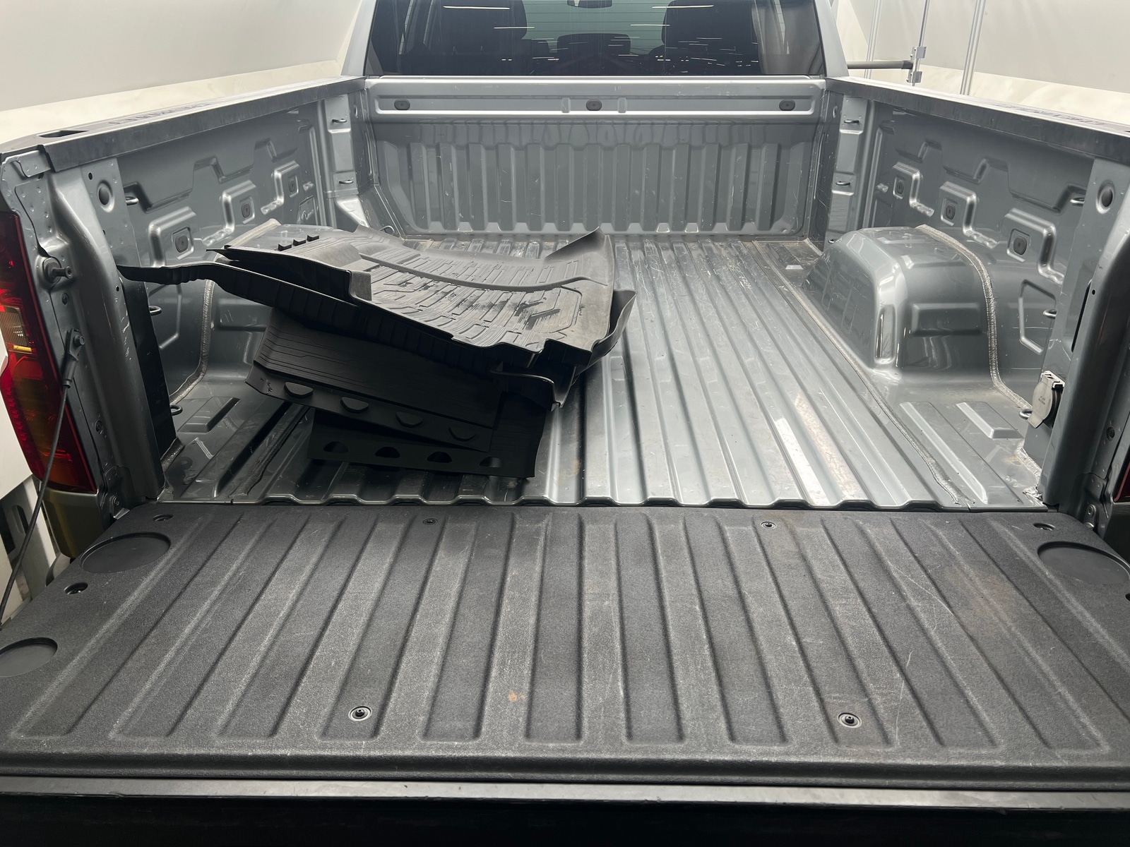 Thumbnail: 2023 Chevrolet Silverado 1500 - 7