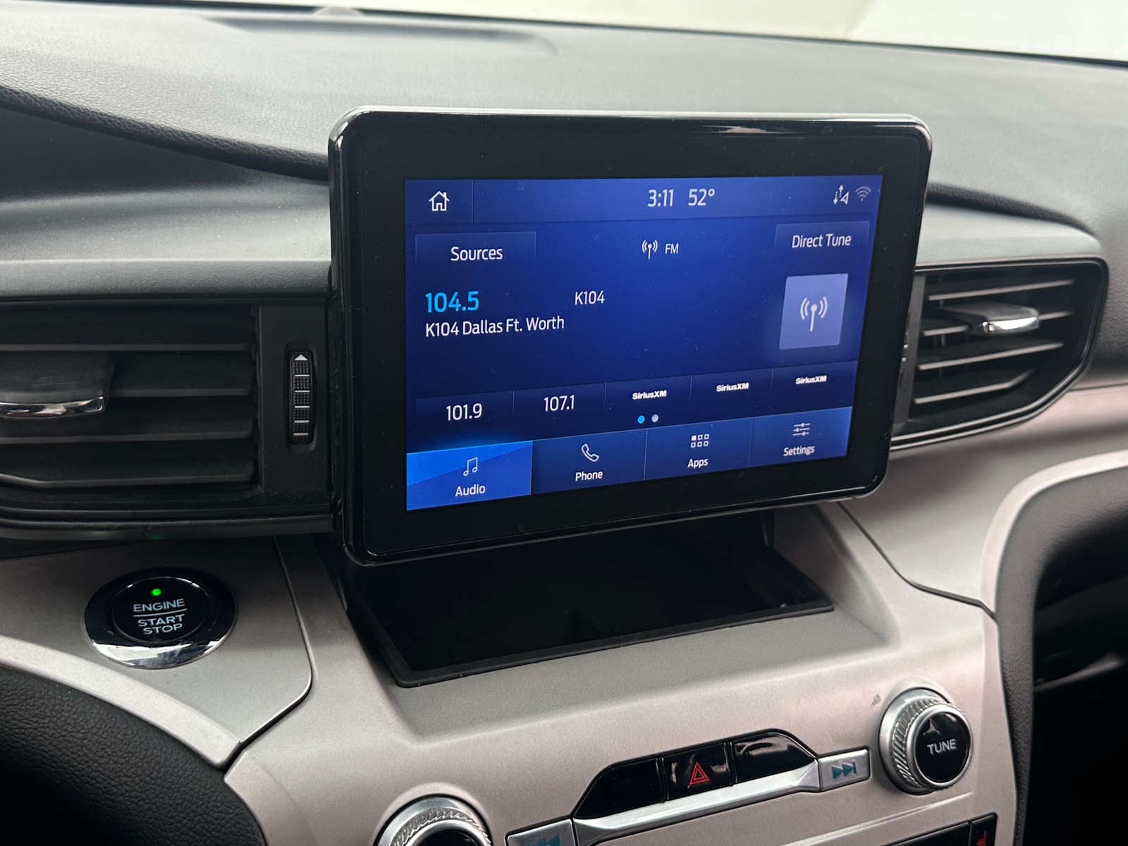 Thumbnail: 2021 Ford Explorer - 4