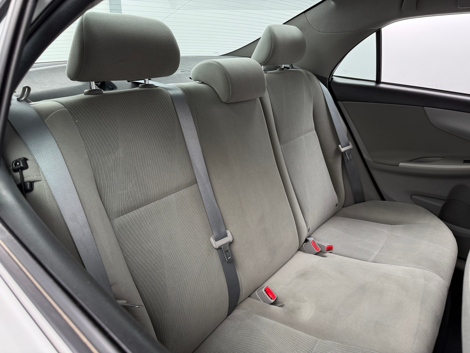 Thumbnail: 2013 Toyota Corolla - 6