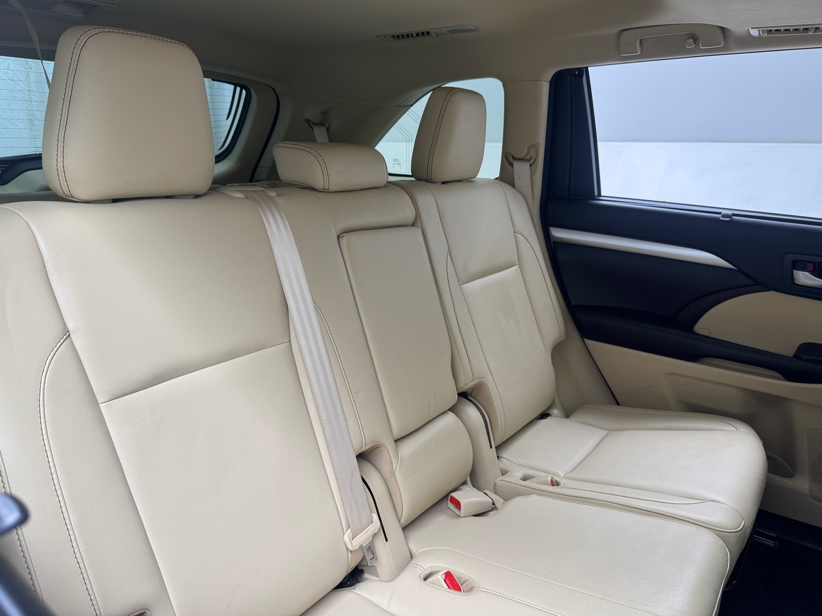 Thumbnail: 2018 Toyota Highlander - 5