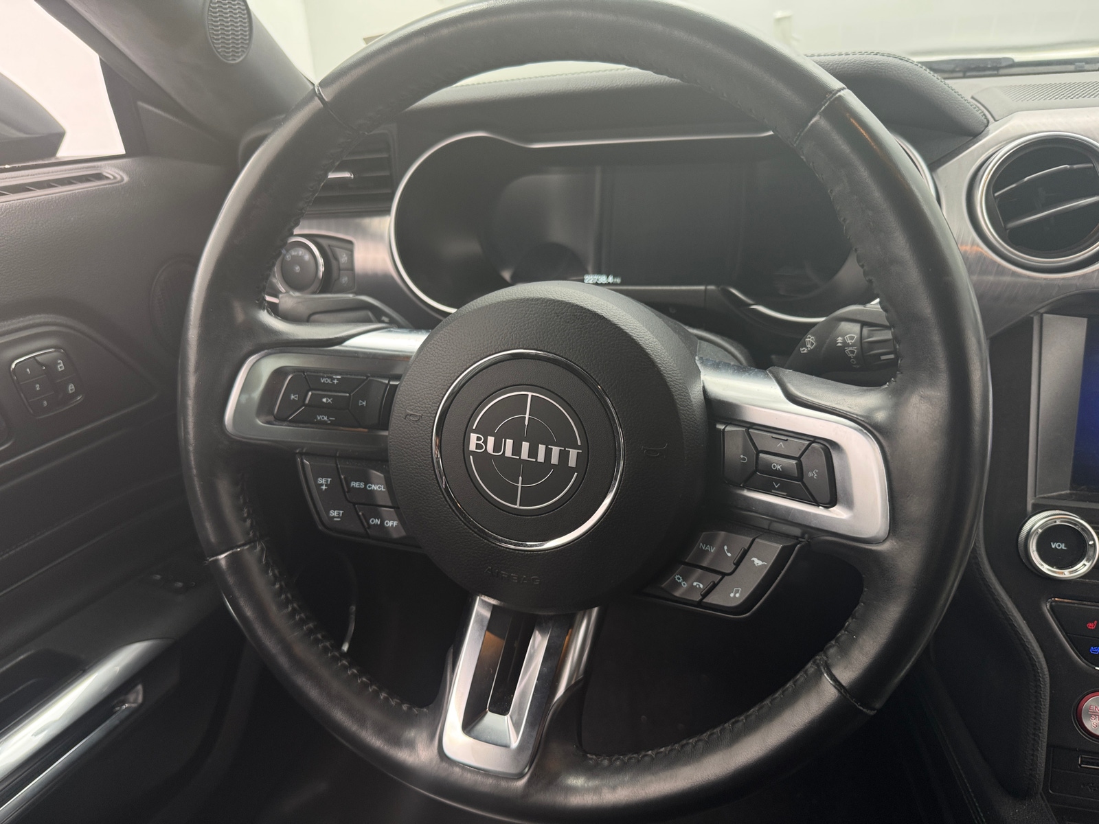 Thumbnail: 2019 Ford Mustang - 3