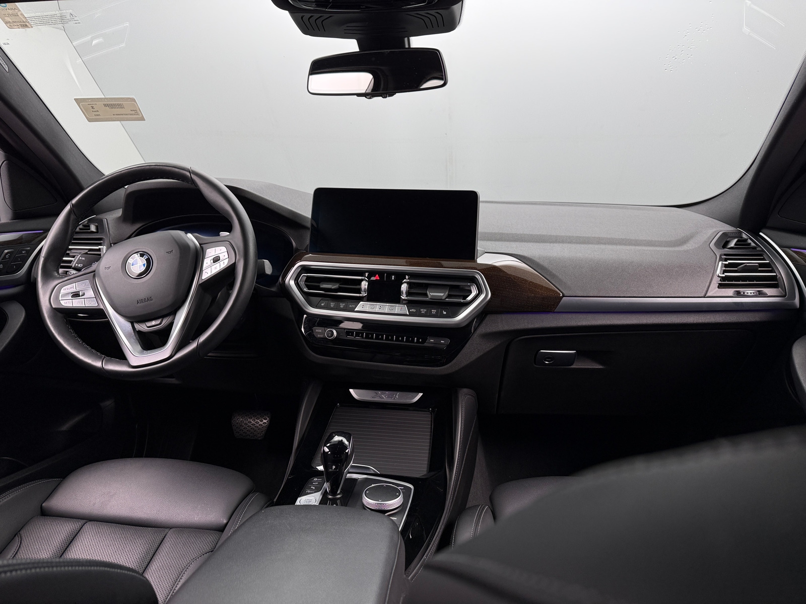 Thumbnail: 2023 BMW X4 - 2