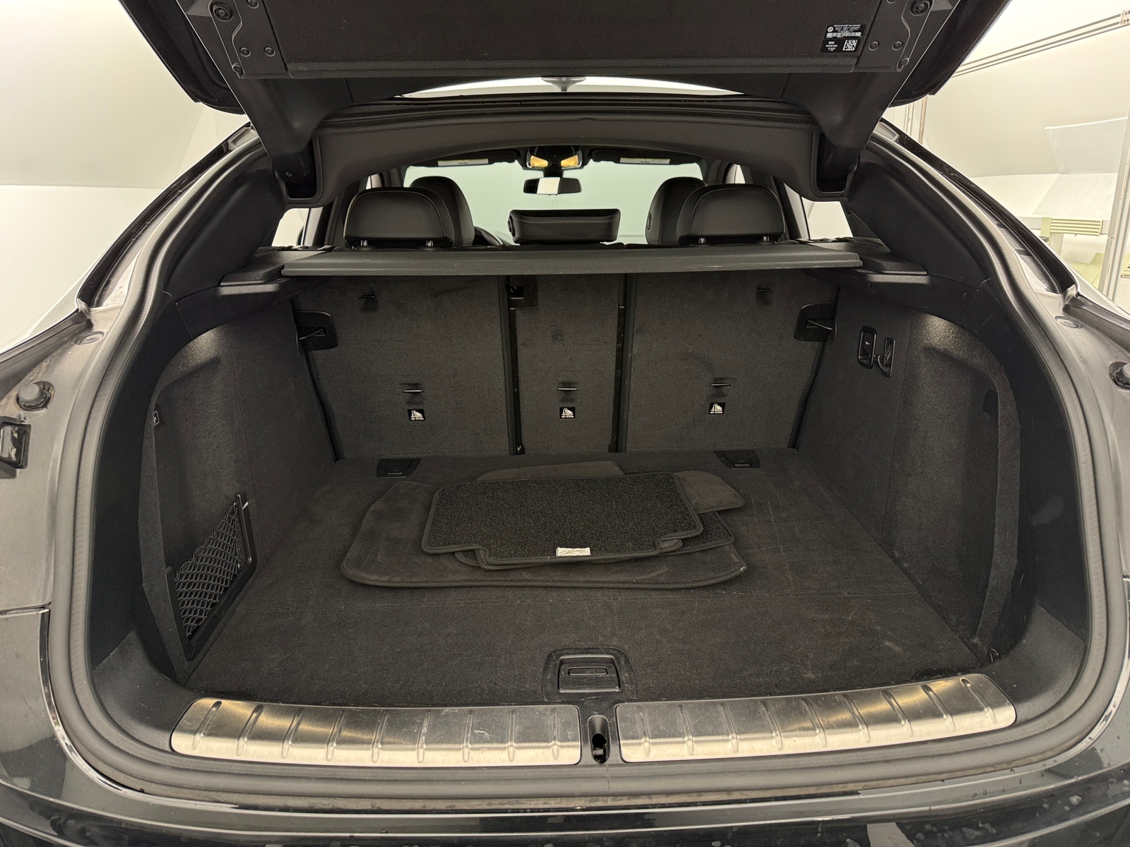 Thumbnail: 2023 BMW X4 - 6