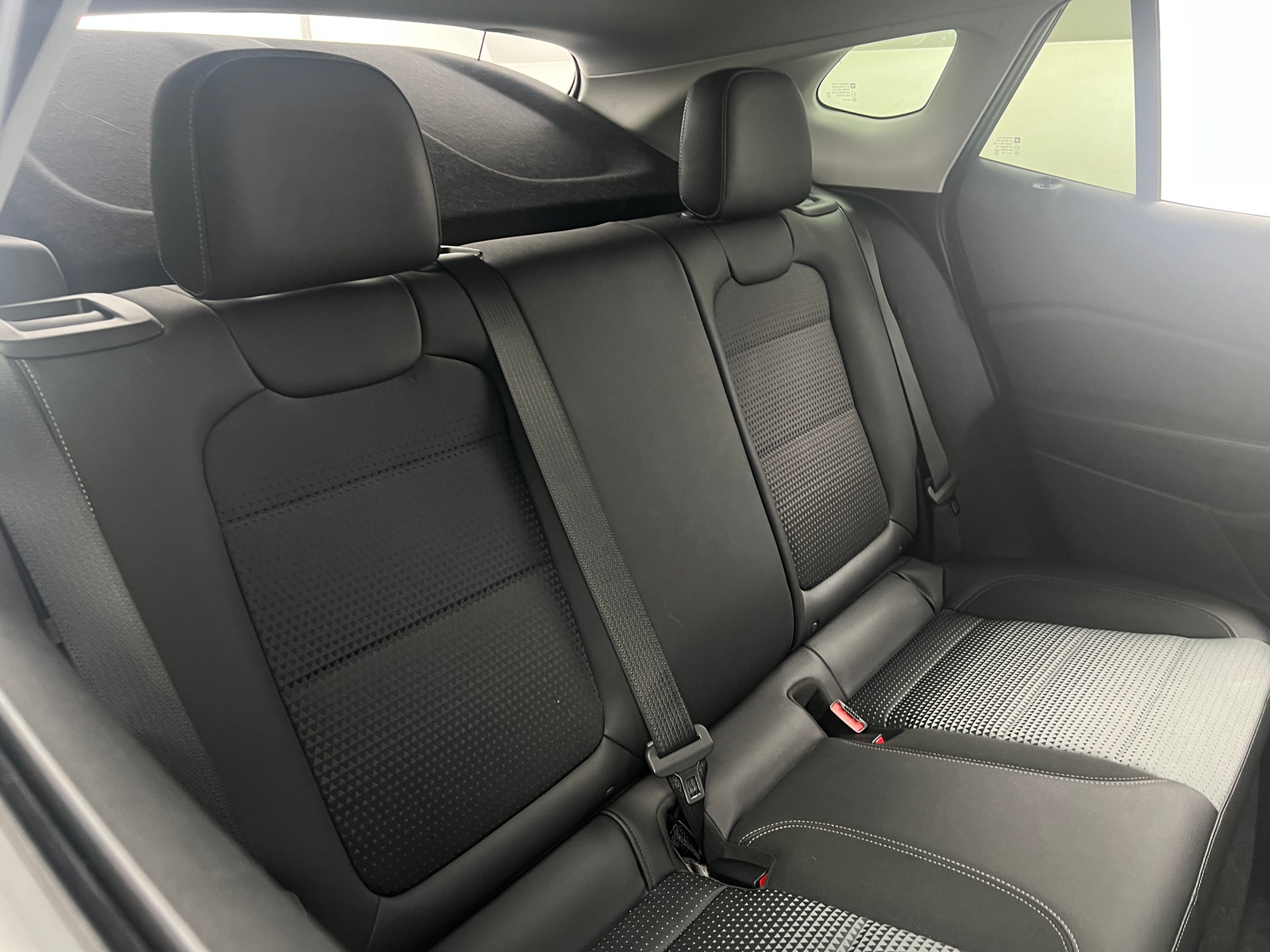 Thumbnail: 2025 Chevrolet Trax - 6