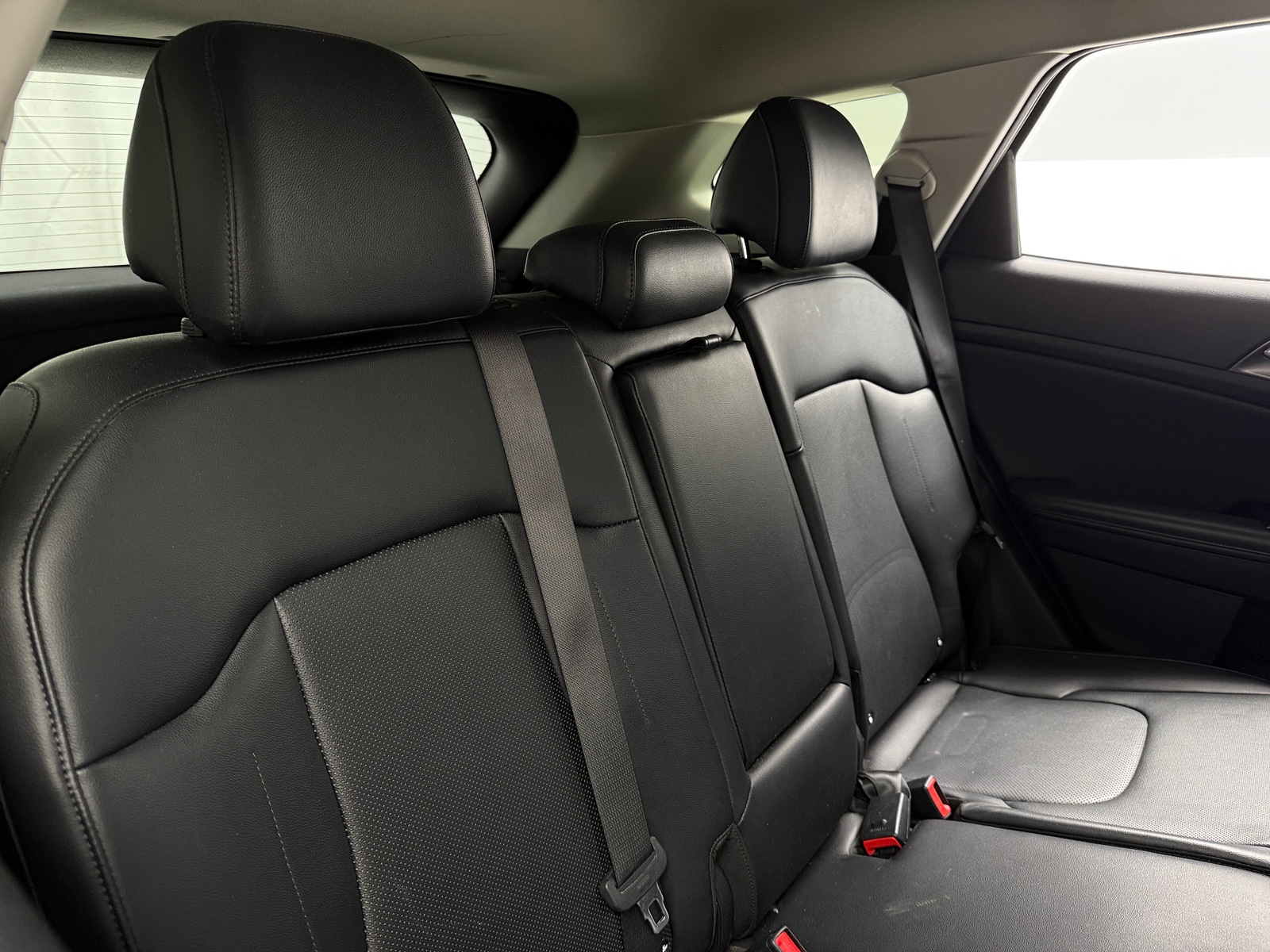 Thumbnail: 2023 Kia Sportage - 5