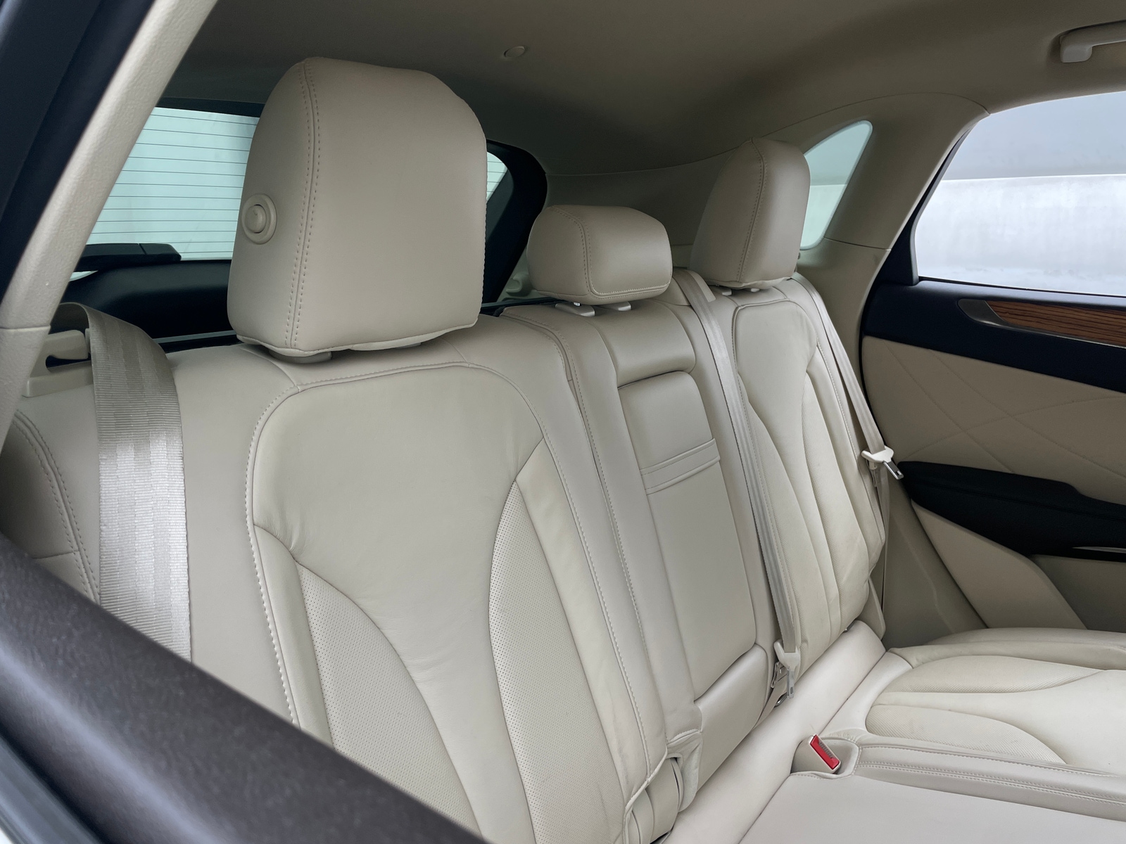 Thumbnail: 2015 Lincoln MKC - 5