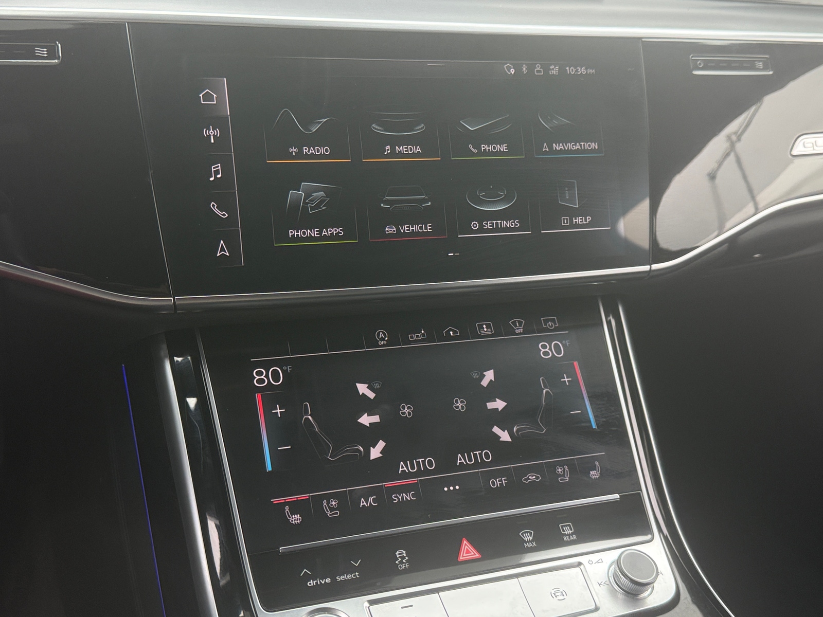 Thumbnail: 2020 Audi A8 - 3