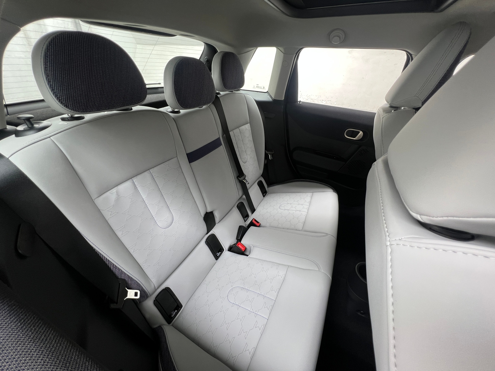 Thumbnail: 2025 MINI Cooper Hardtop - 5