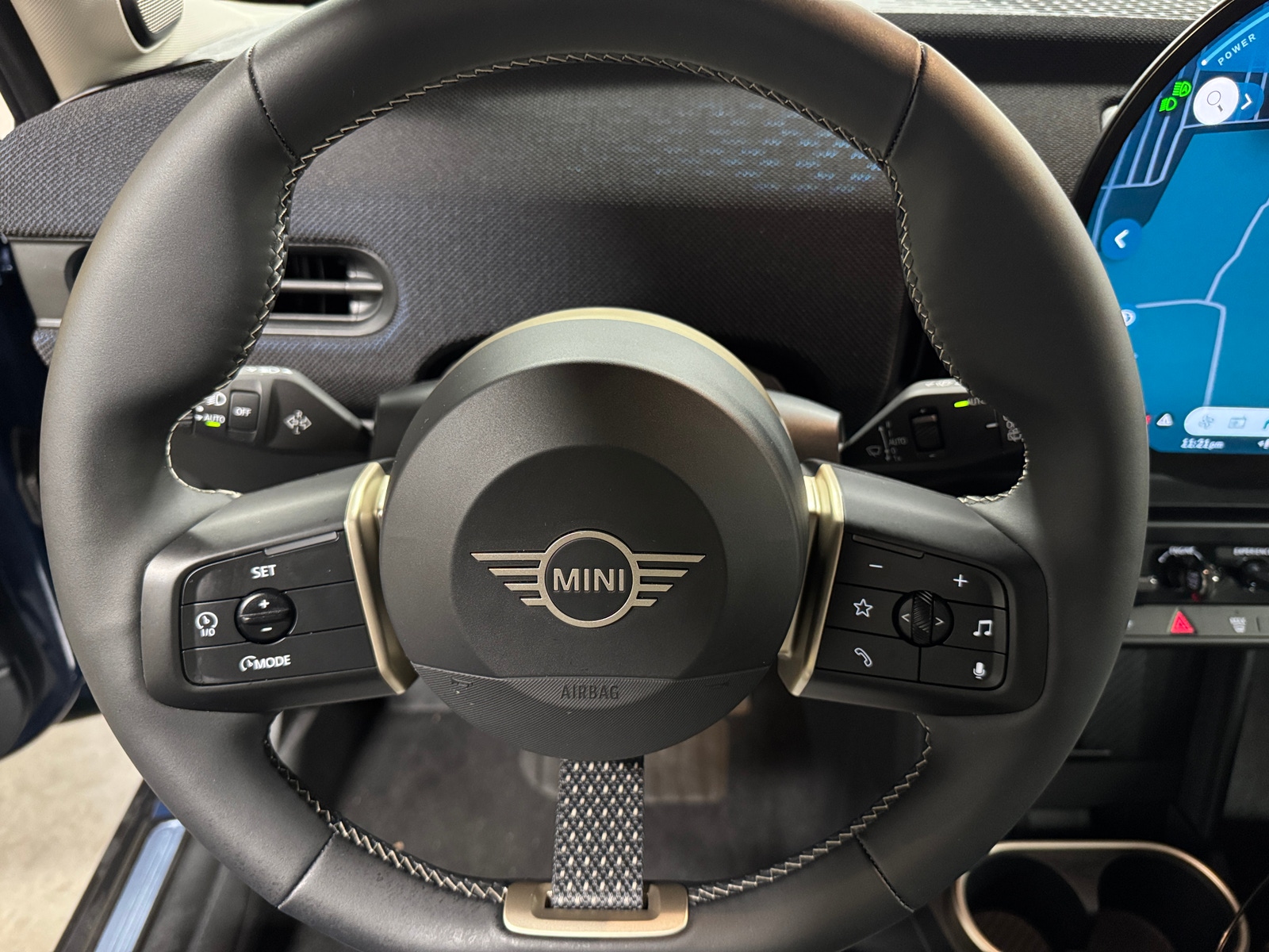 Thumbnail: 2025 MINI Cooper Hardtop - 4